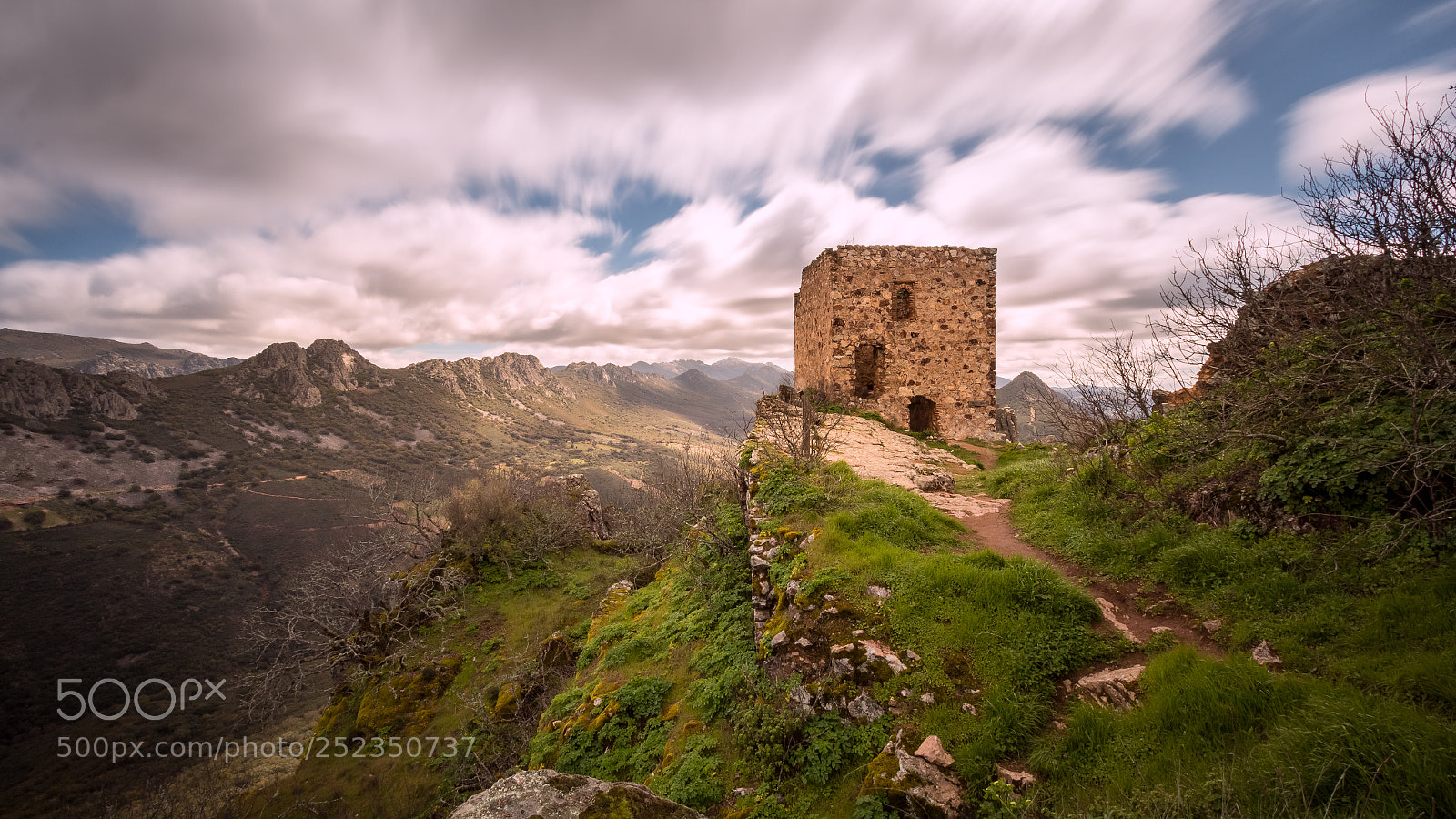 Canon EOS 70D sample photo. Cabañas castle photography