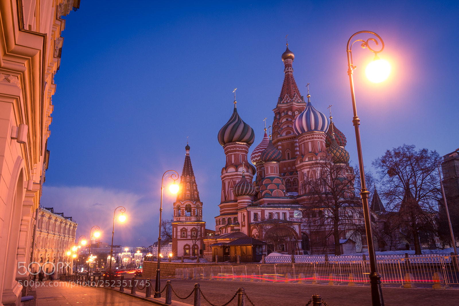 Canon EOS 650D (EOS Rebel T4i / EOS Kiss X6i) sample photo. St. basilius cathedral photography