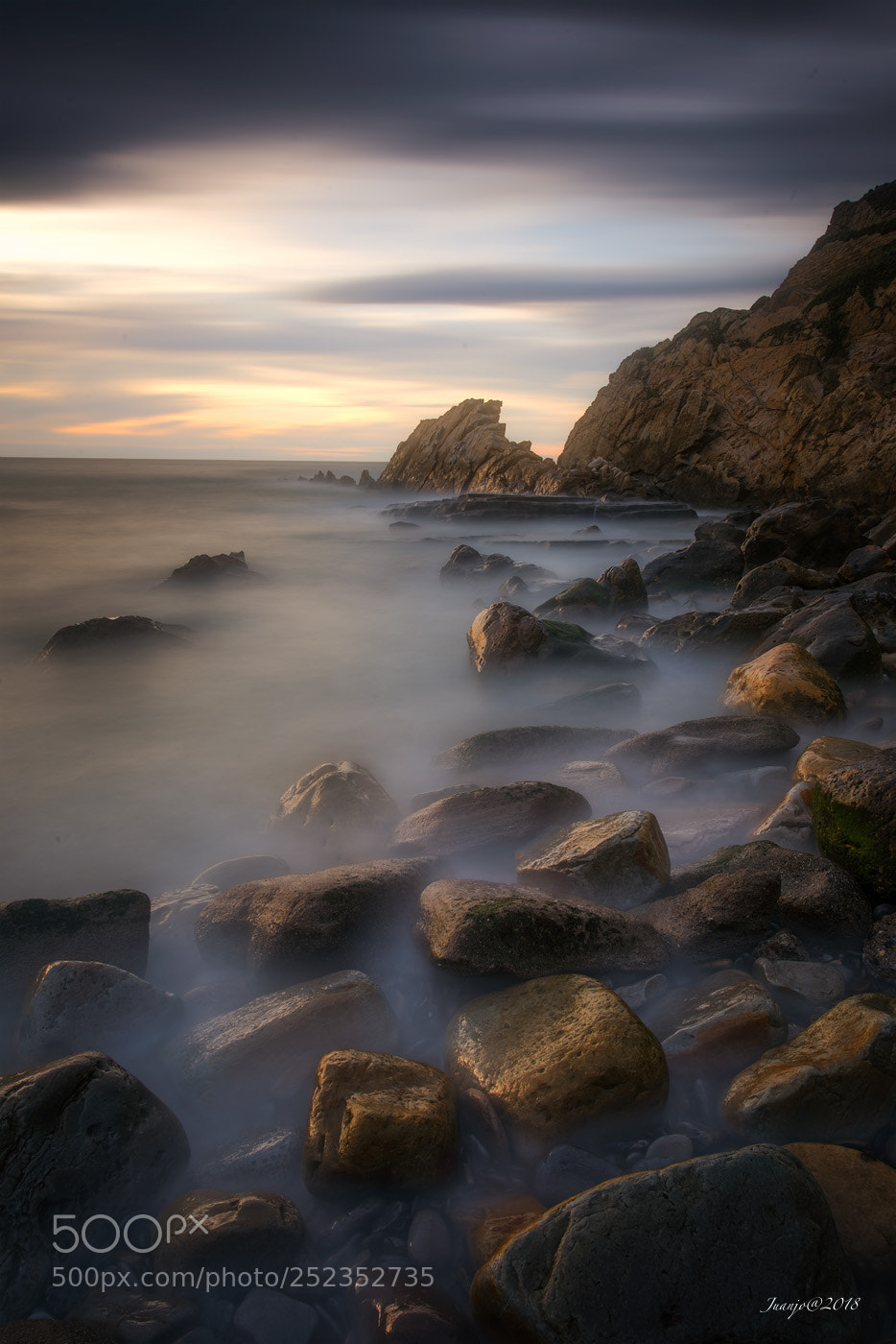 Nikon D810 sample photo. Azkorri rocks photography