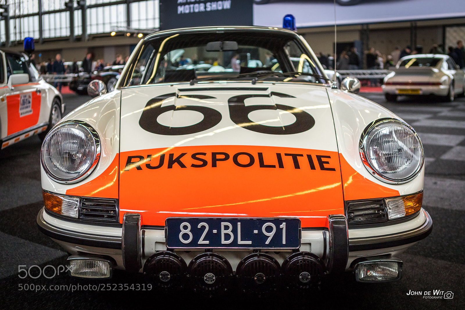 Canon EOS 6D Mark II sample photo. A real police car! photography