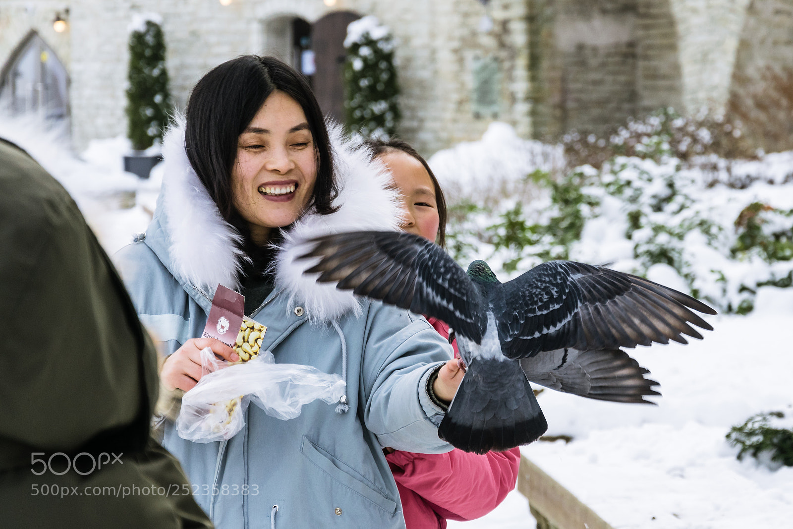 Nikon D5300 sample photo. Asian tourist feeding a photography