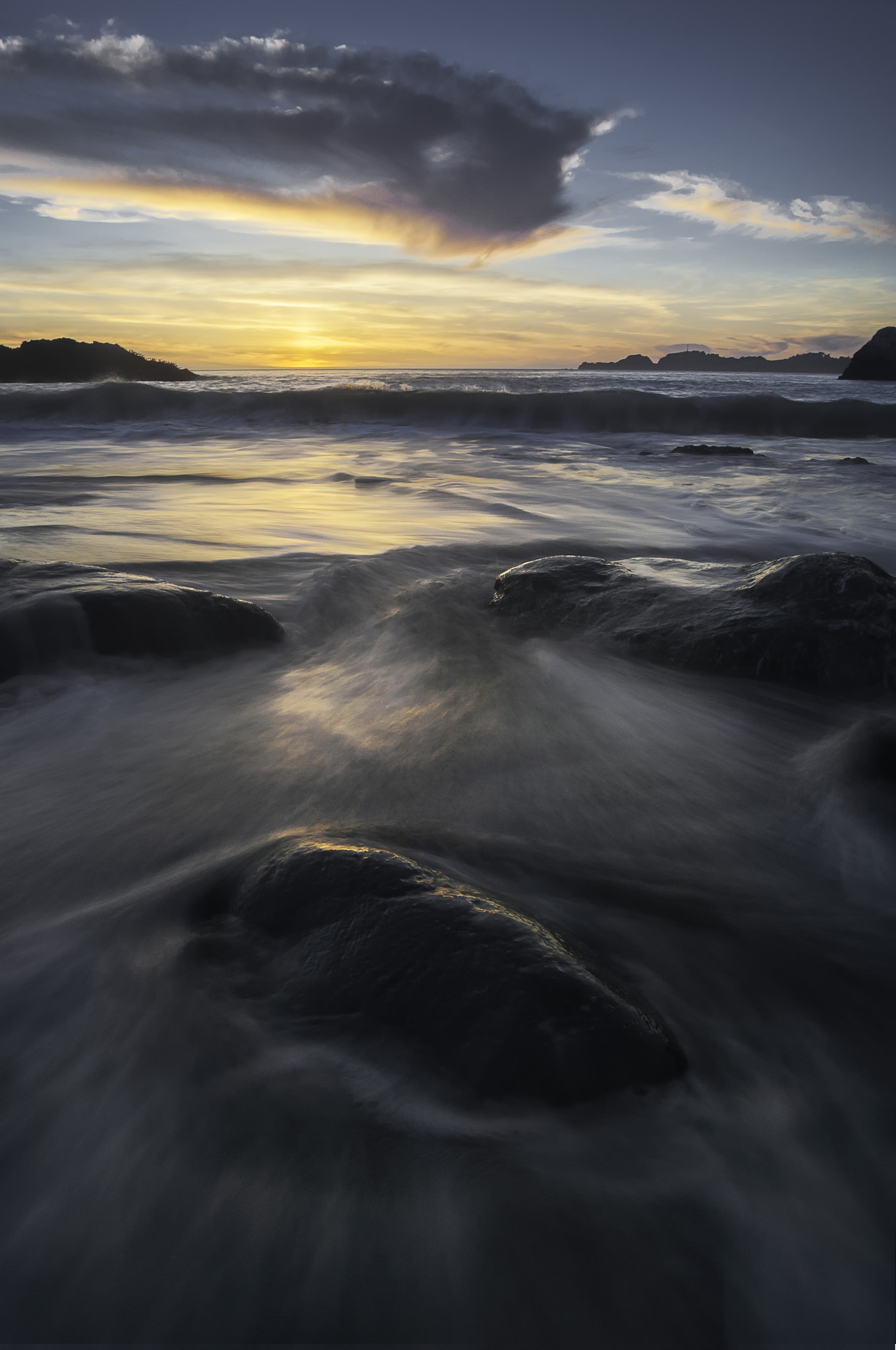 Sony Alpha DSLR-A330 sample photo. Marshall beach flow photography