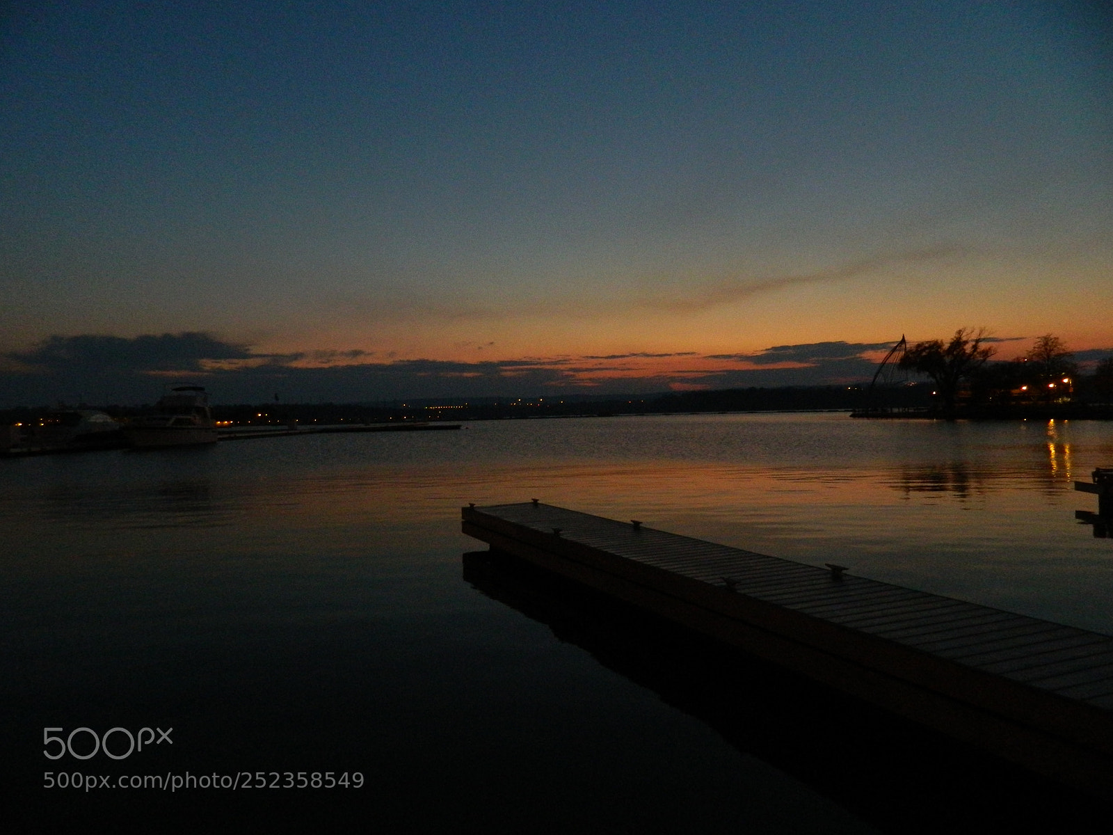 Nikon Coolpix L120 sample photo. Dusk on the docks photography