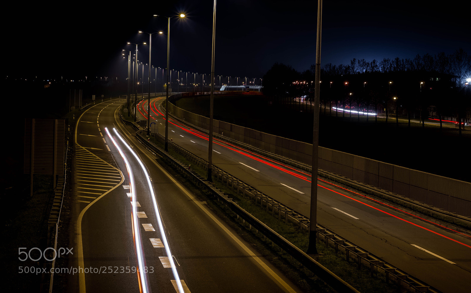 Canon EOS 1300D (EOS Rebel T6 / EOS Kiss X80) sample photo. Road in osijek photography