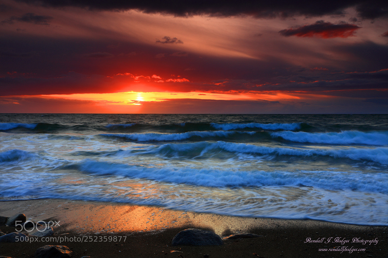 Canon EOS 5DS R sample photo. Big waves and dramatic photography
