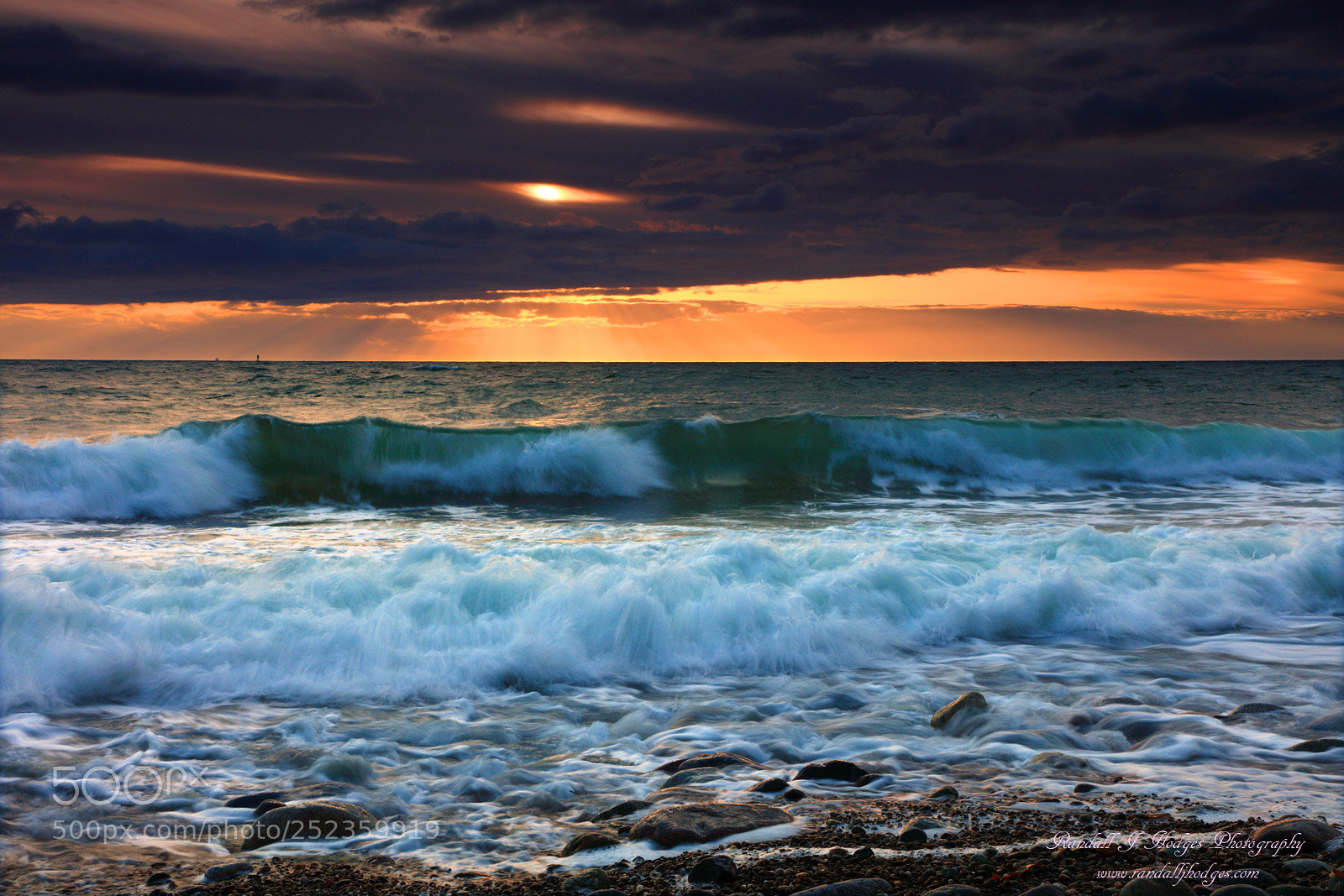 Canon EOS 5DS R sample photo. Big waves and dramatic photography