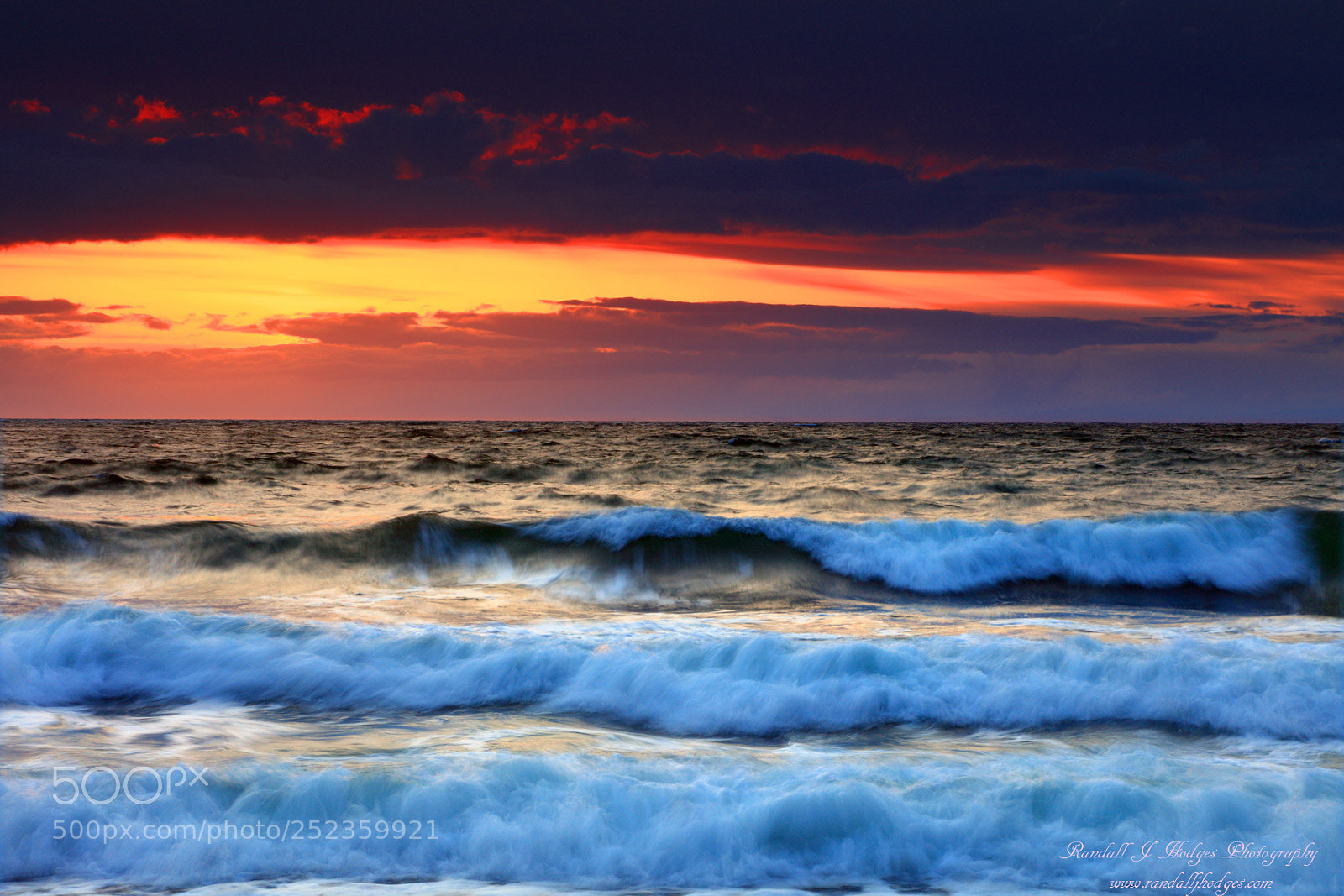 Canon EOS 5DS R sample photo. Big waves and dramatic photography