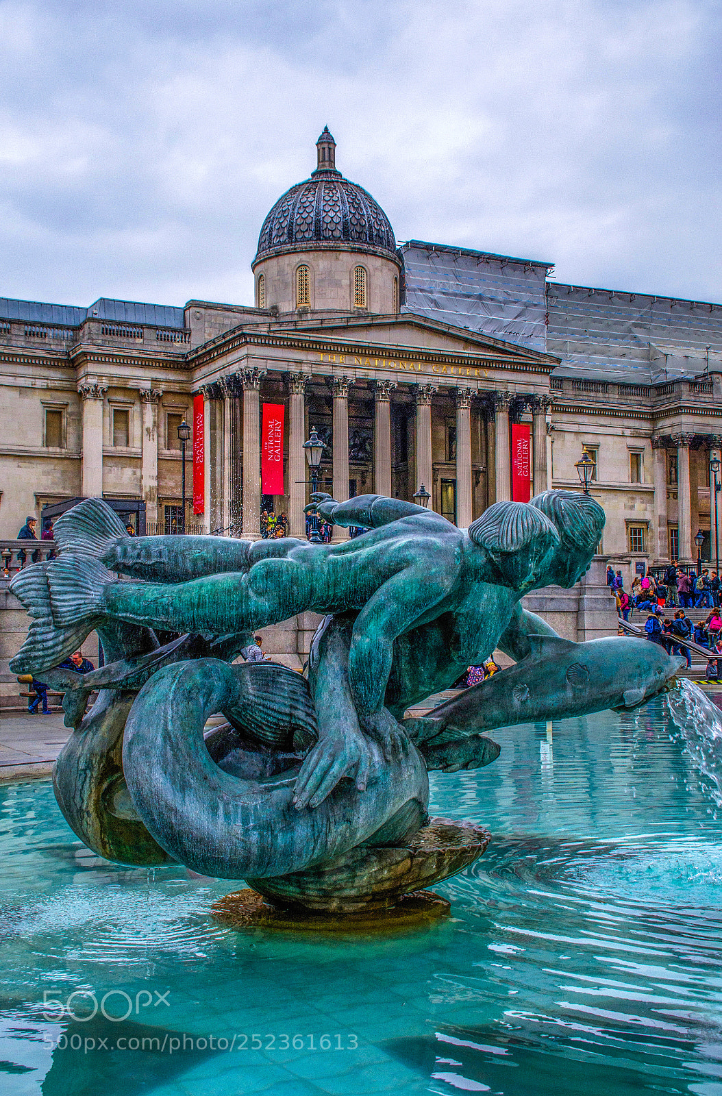 Nikon D7000 sample photo. Mermaids & dolphin fountain photography