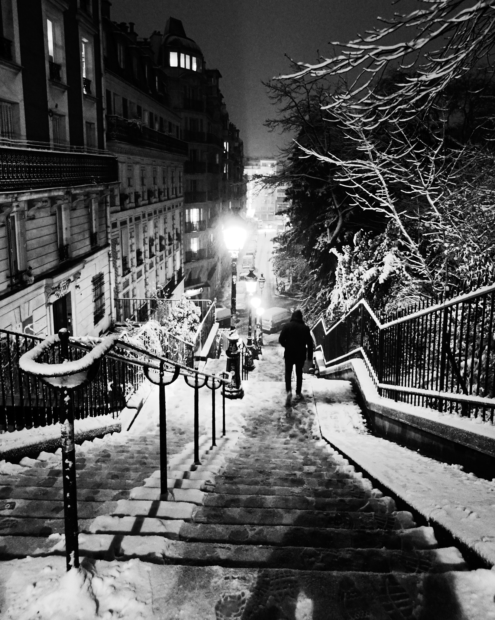 Canon PowerShot S120 sample photo. Snow in montmartre photography
