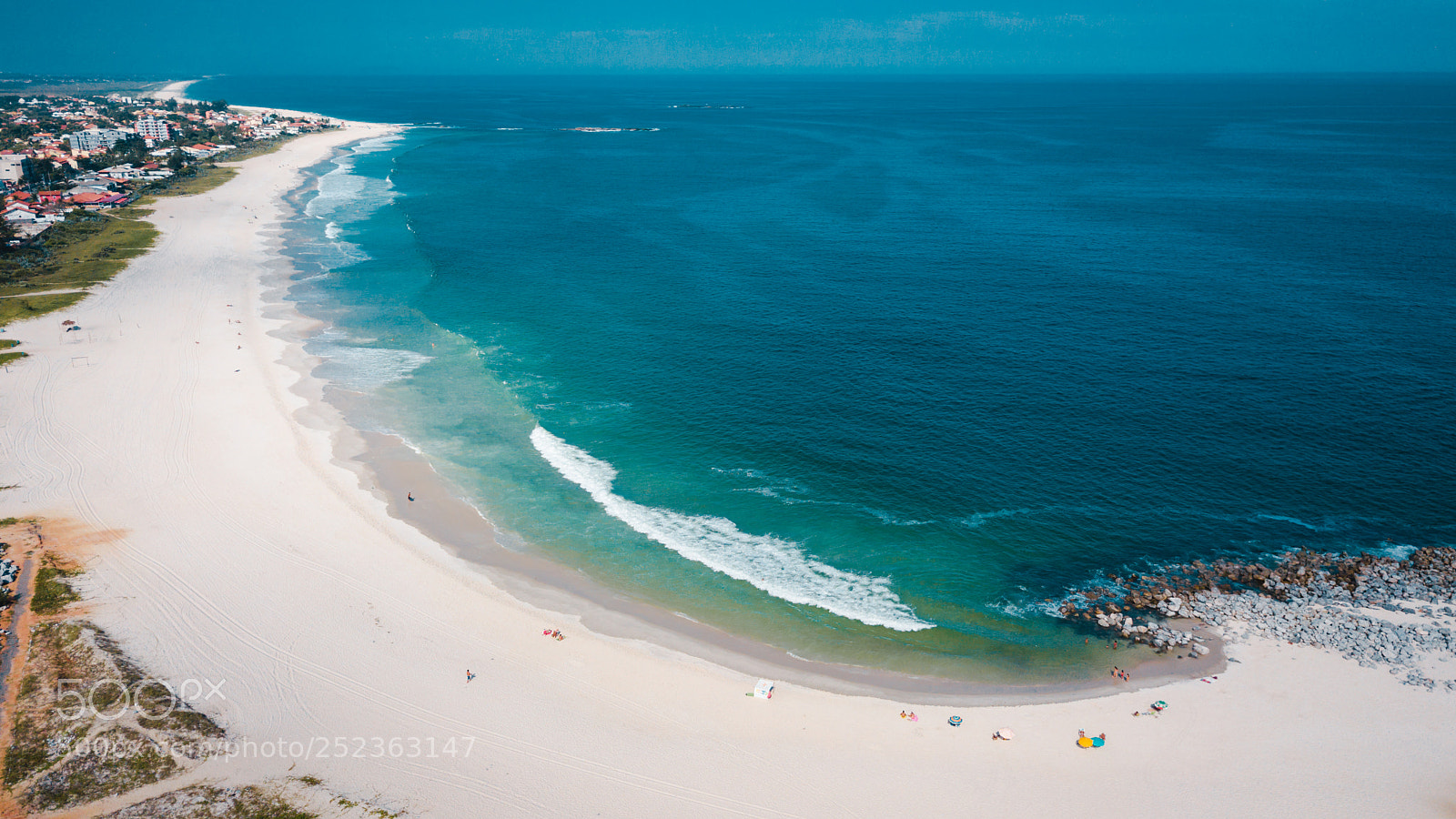 DJI FC220 sample photo. Saquarema beach from above photography