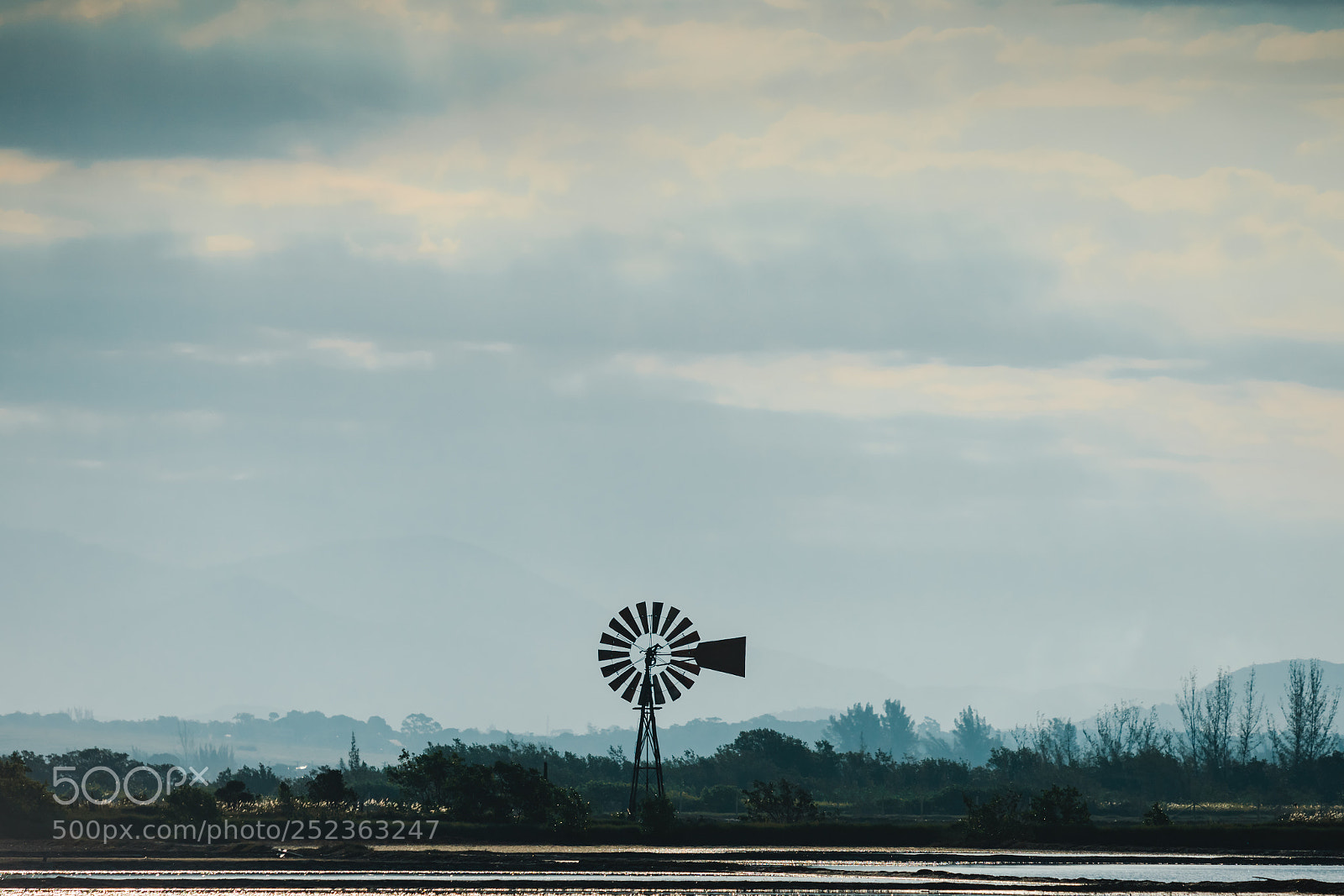 Sony a7R II sample photo. Windmill horizon photography