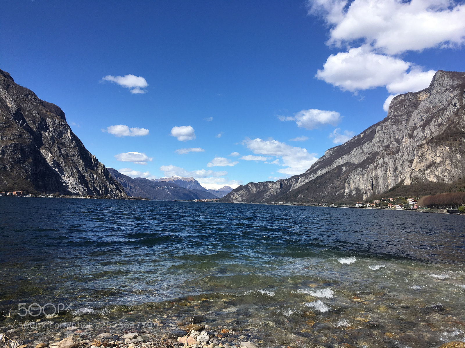Apple iPhone SE sample photo. Lecco photography