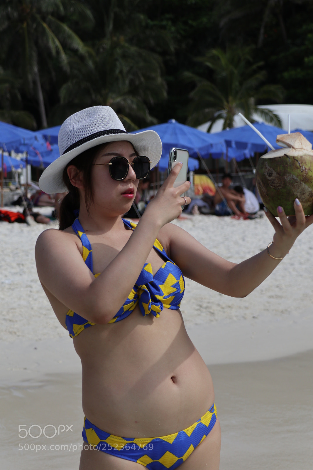 Canon EOS M5 sample photo. Untitled photography