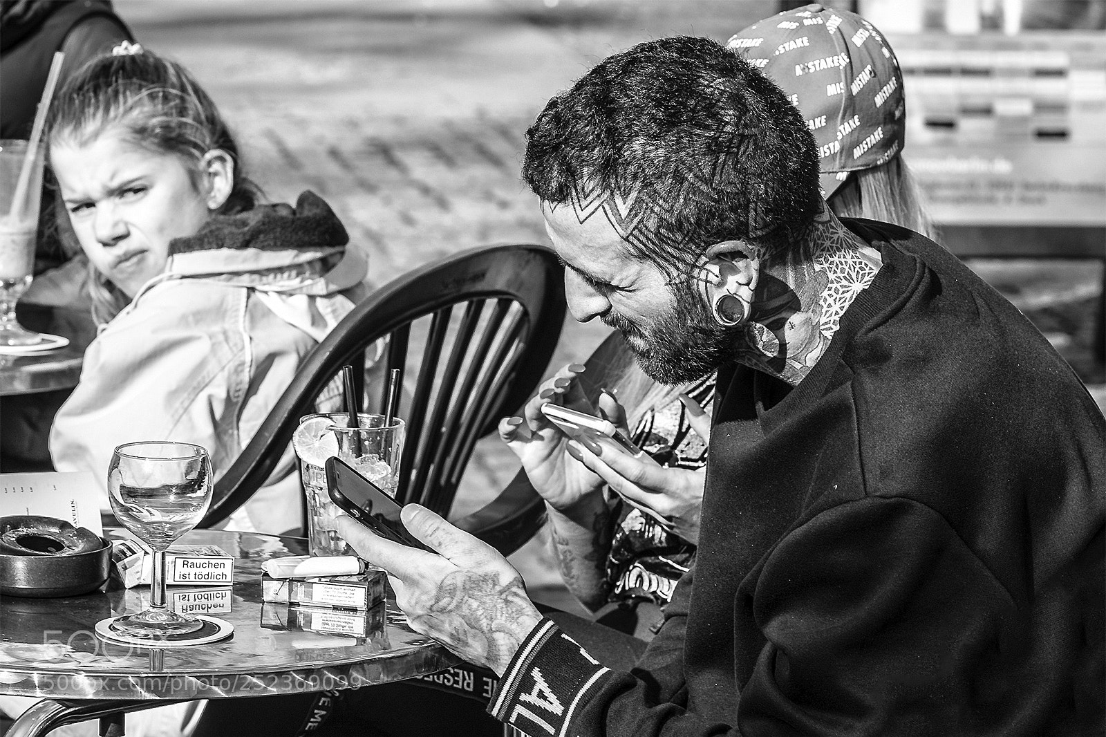 Canon EOS 5D Mark IV sample photo. Man in berlin iv photography
