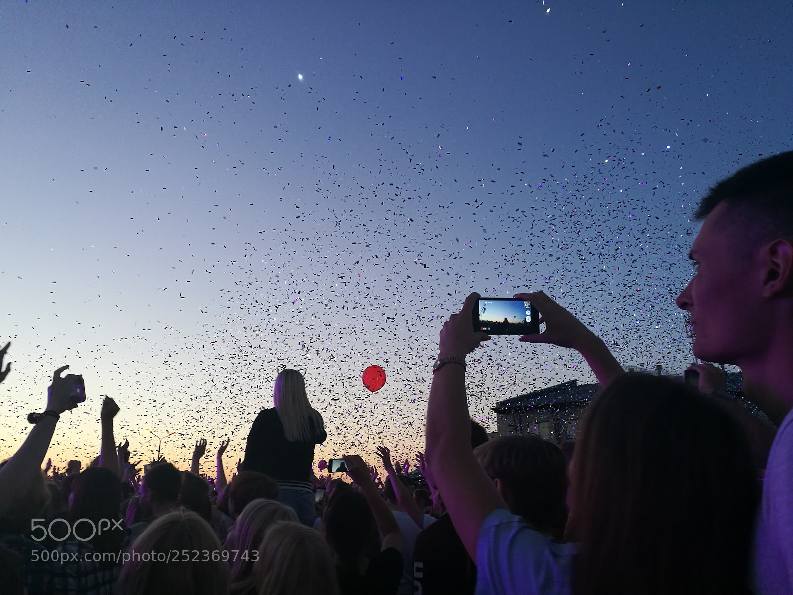 HUAWEI P9 sample photo. The best concert of photography