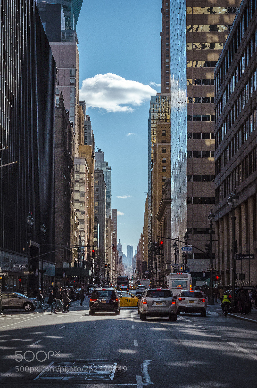 Nikon D5100 sample photo. East 42nd street, new photography