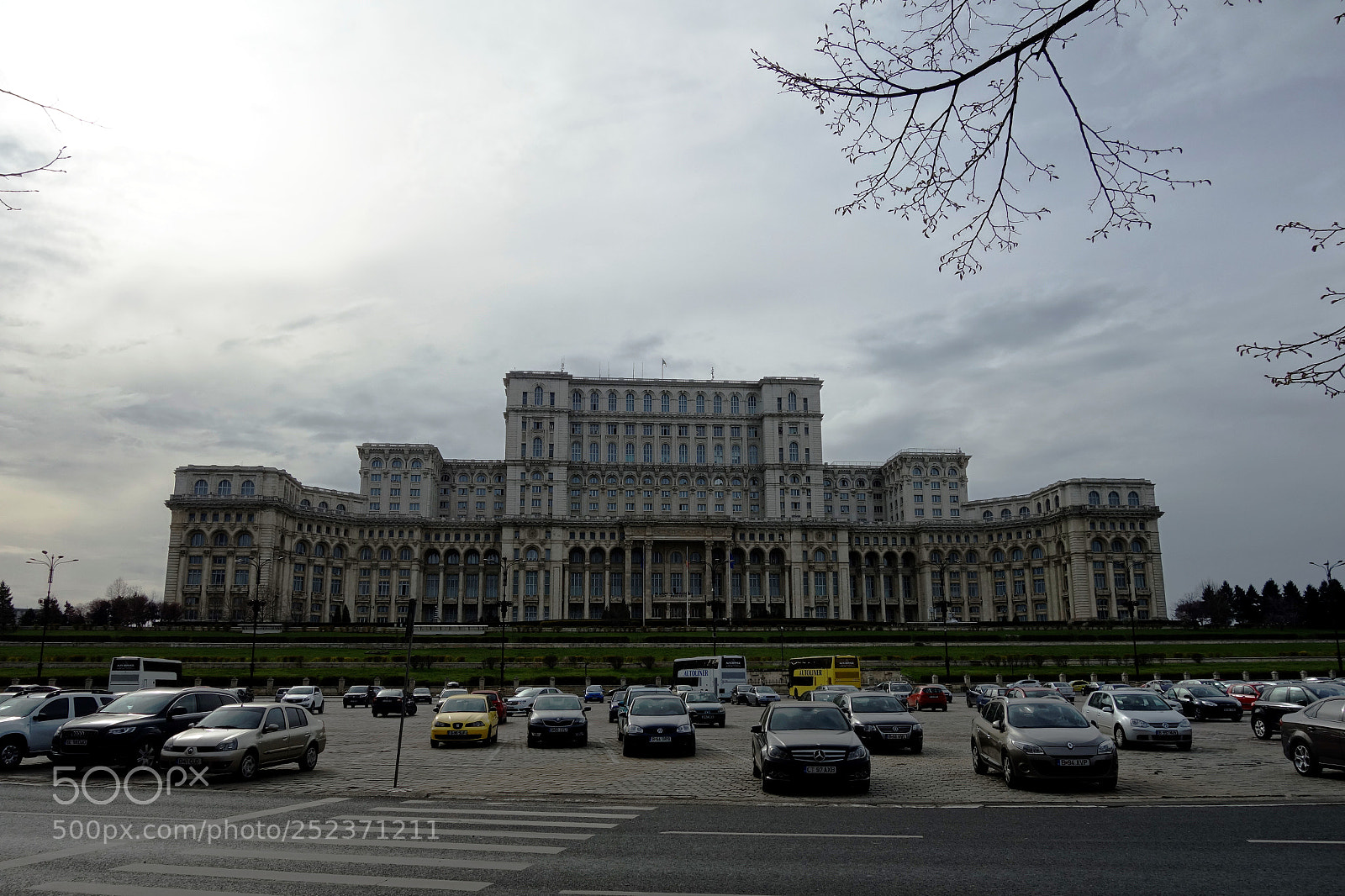 Sony Cyber-shot DSC-RX100 sample photo. Romanian parliament photography