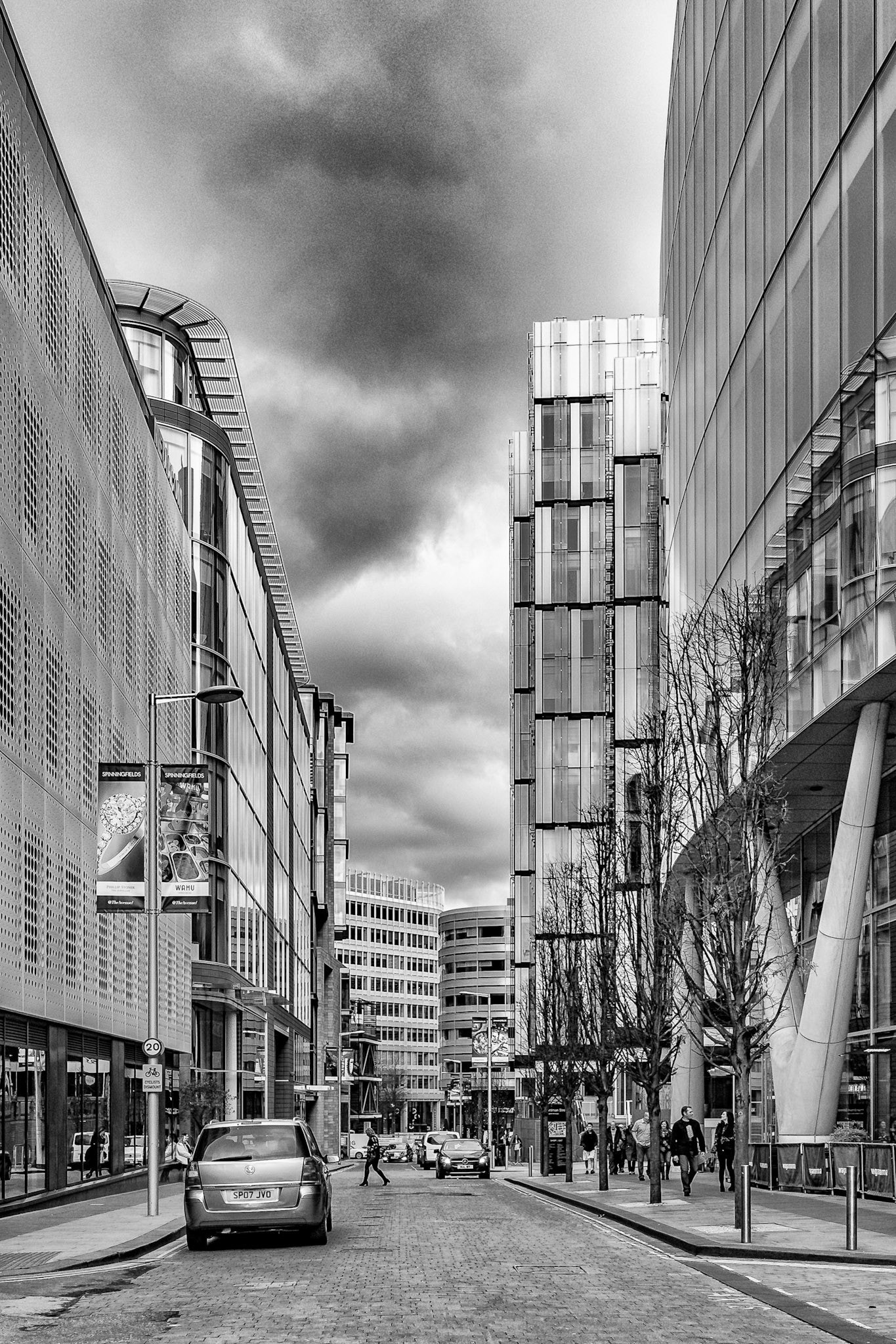 Fujifilm X-A2 sample photo. Scifi spinningfields photography