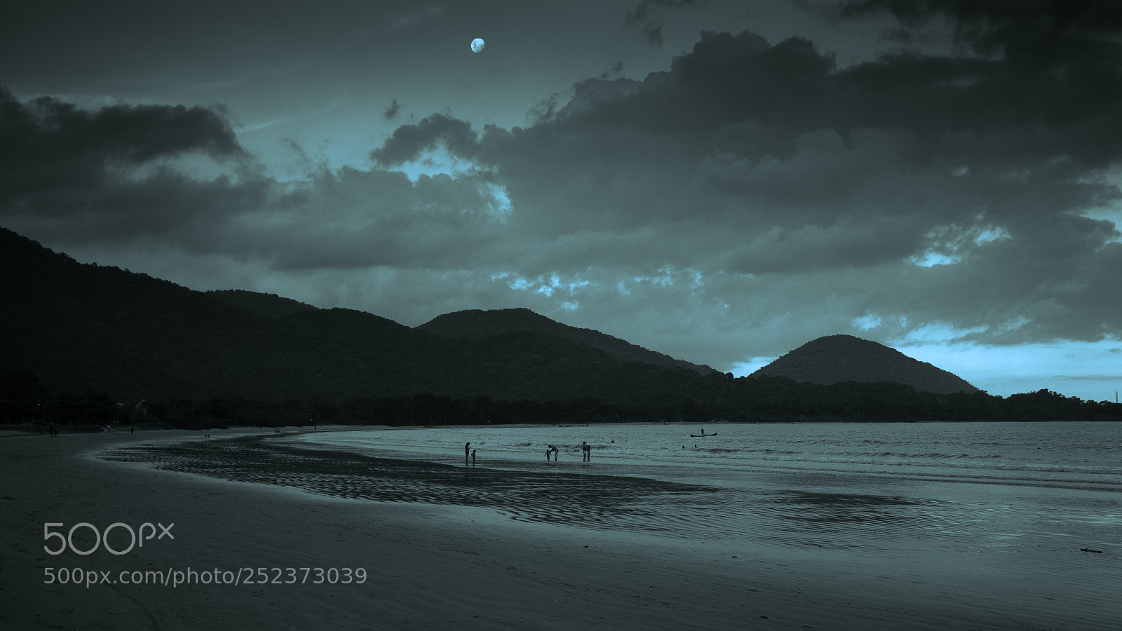 Canon EOS 700D (EOS Rebel T5i / EOS Kiss X7i) sample photo. Ubatuba. perequê açu photography