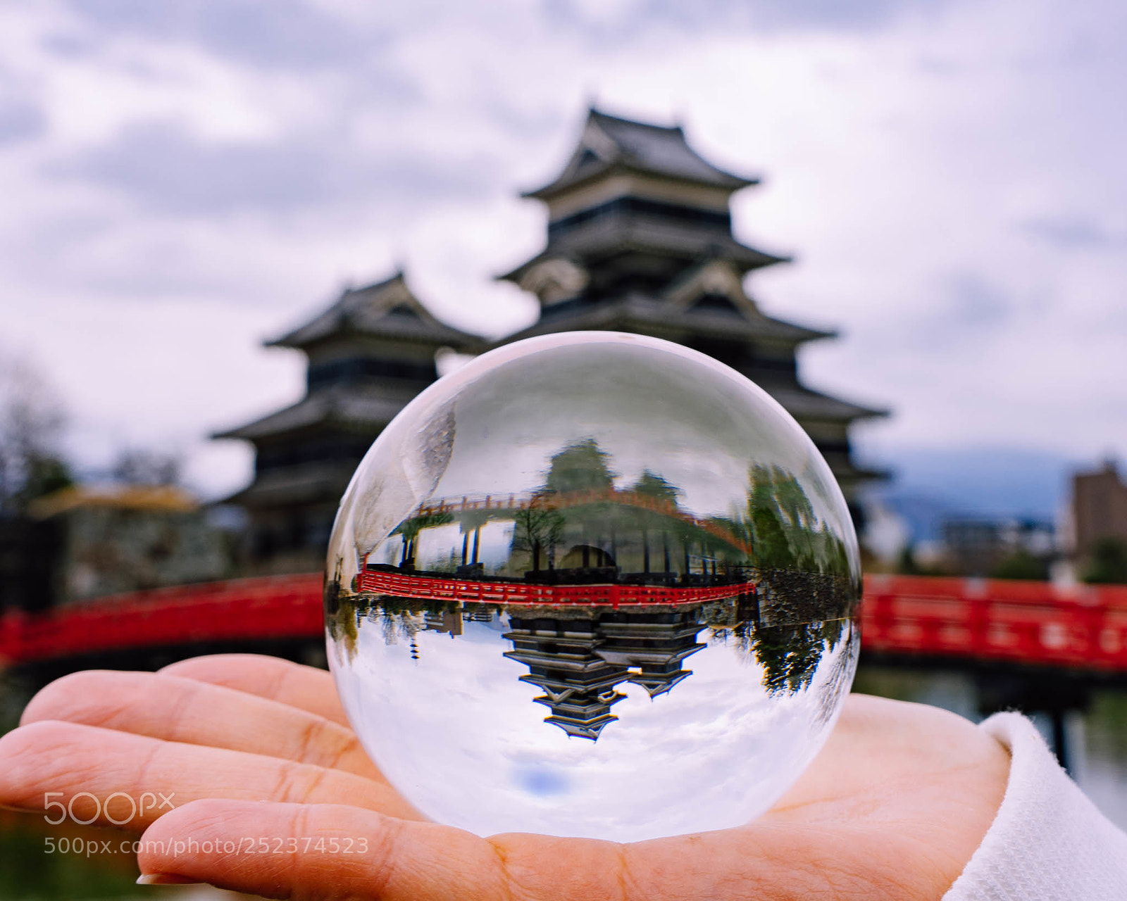Sony a7 II sample photo. Matsumoto castle flipped photography