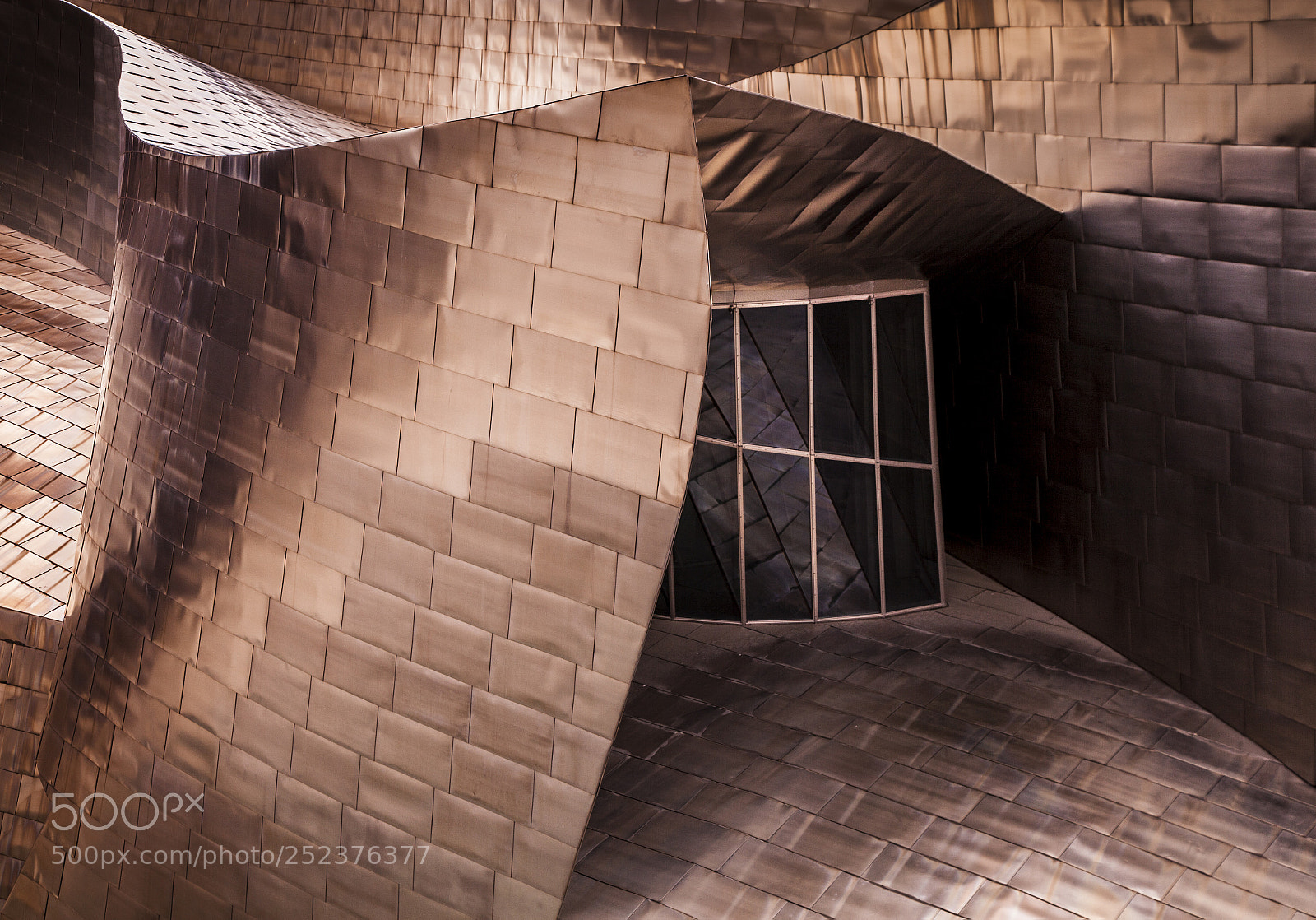 Canon EOS 5D Mark II sample photo. Guggenheim bilbao photography