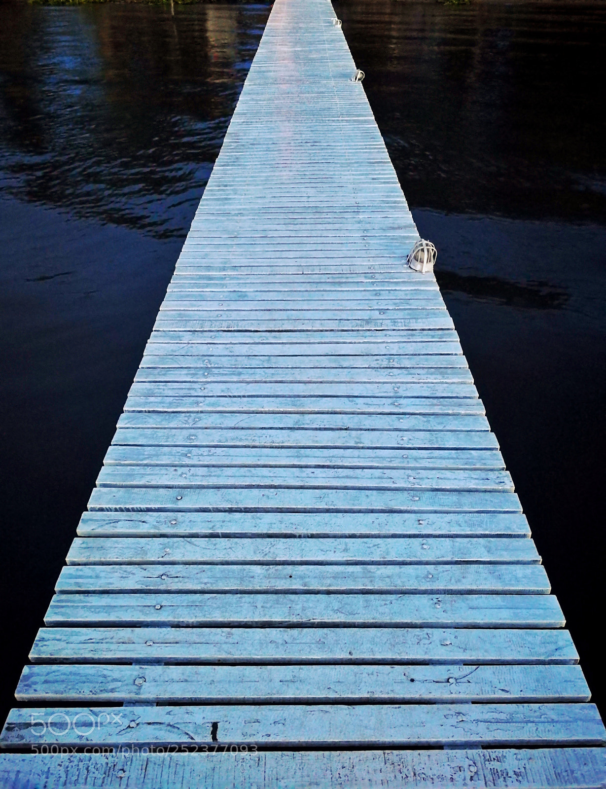 HUAWEI P10 sample photo. Vanishing point photography