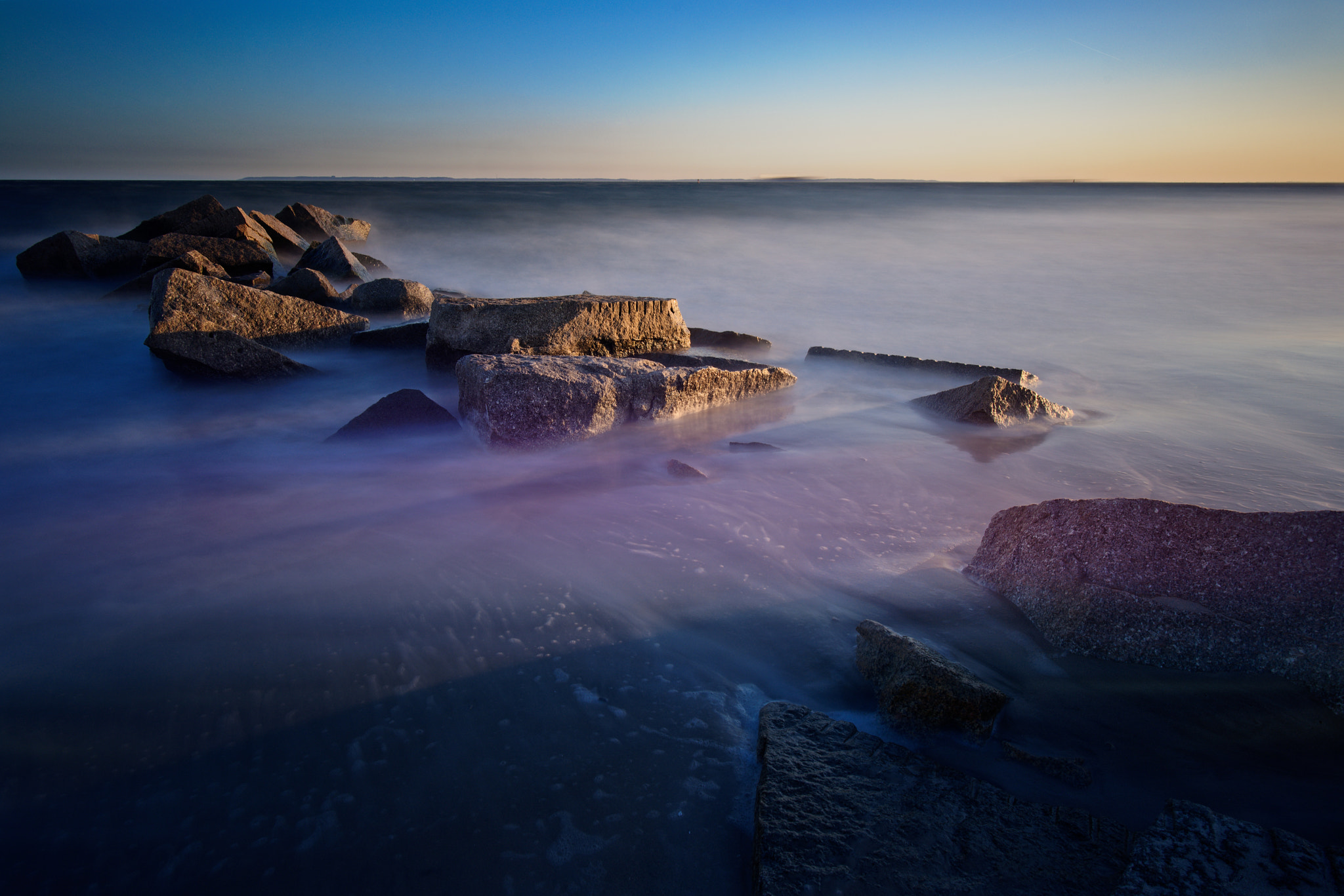 Nikon D610 + Nikon AF-S Nikkor 20mm F1.8G ED sample photo. Sunset leak photography