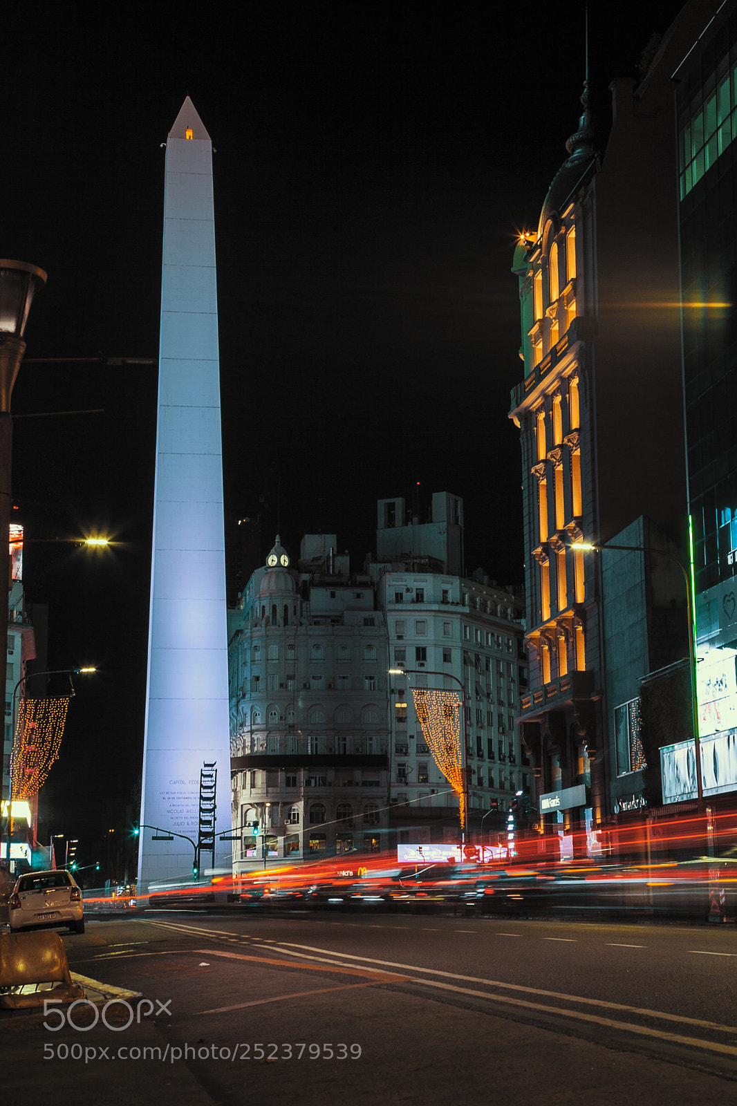 Canon EOS 5D Mark II sample photo. Nocturna photography