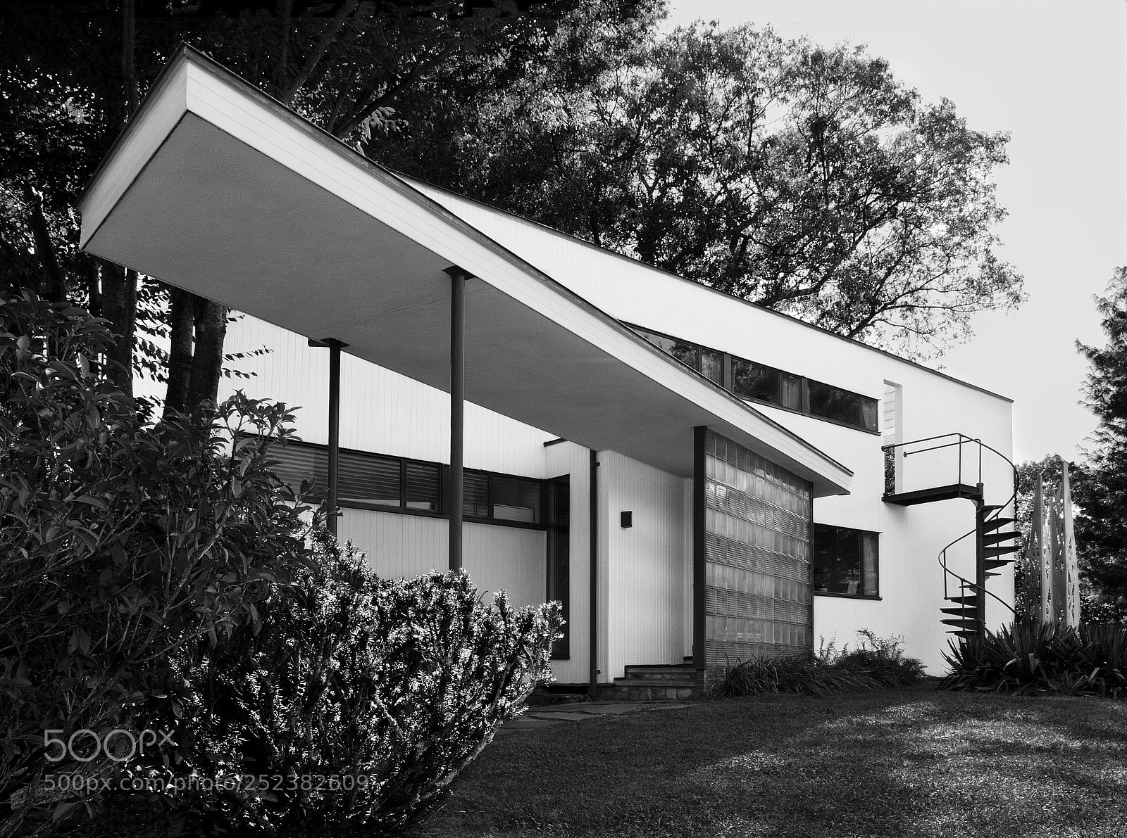Nikon D700 sample photo. The gropius house photography