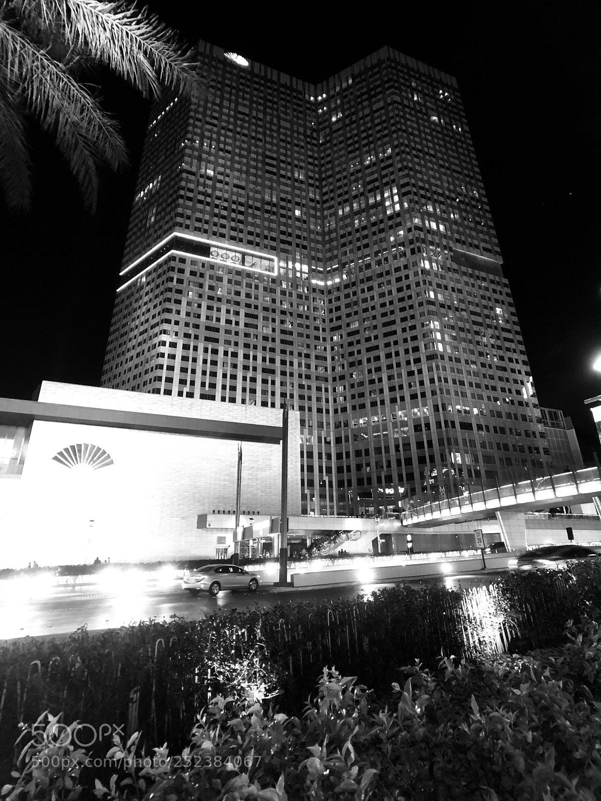 Apple iPhone 8 Plus sample photo. Mandarin tower photography