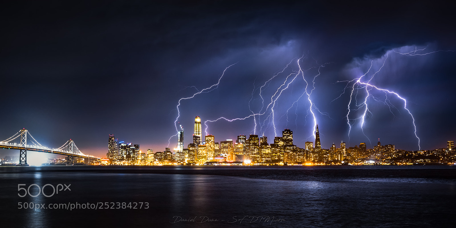 Canon EOS 5D Mark IV sample photo. San francisco lightning storm photography