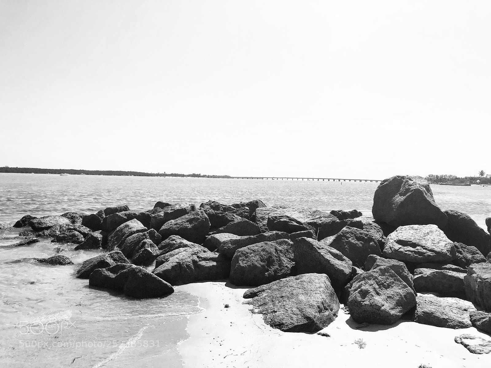 Apple iPhone 8 Plus sample photo. Beach photography