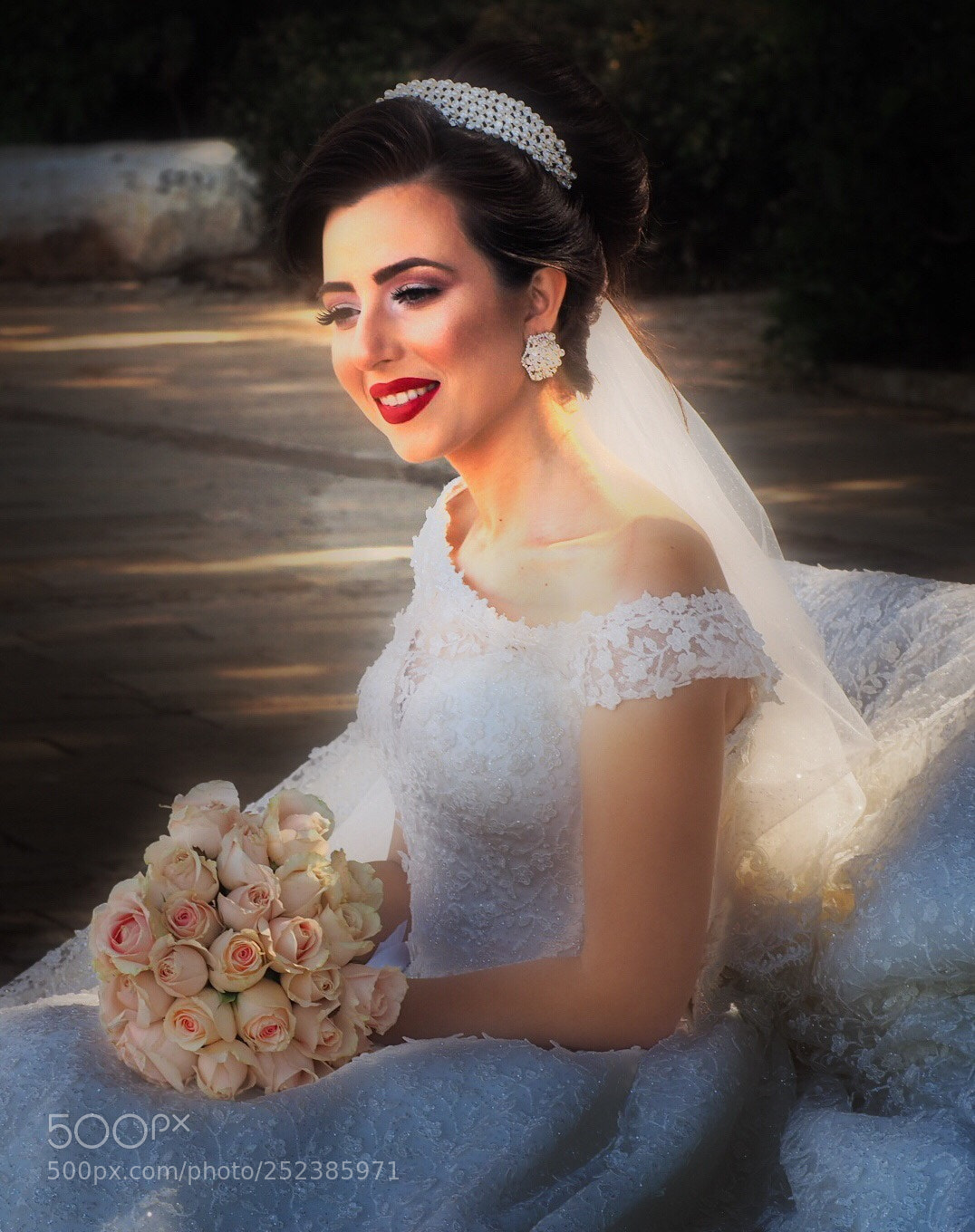 Olympus OM-D E-M10 II sample photo. The bride photography