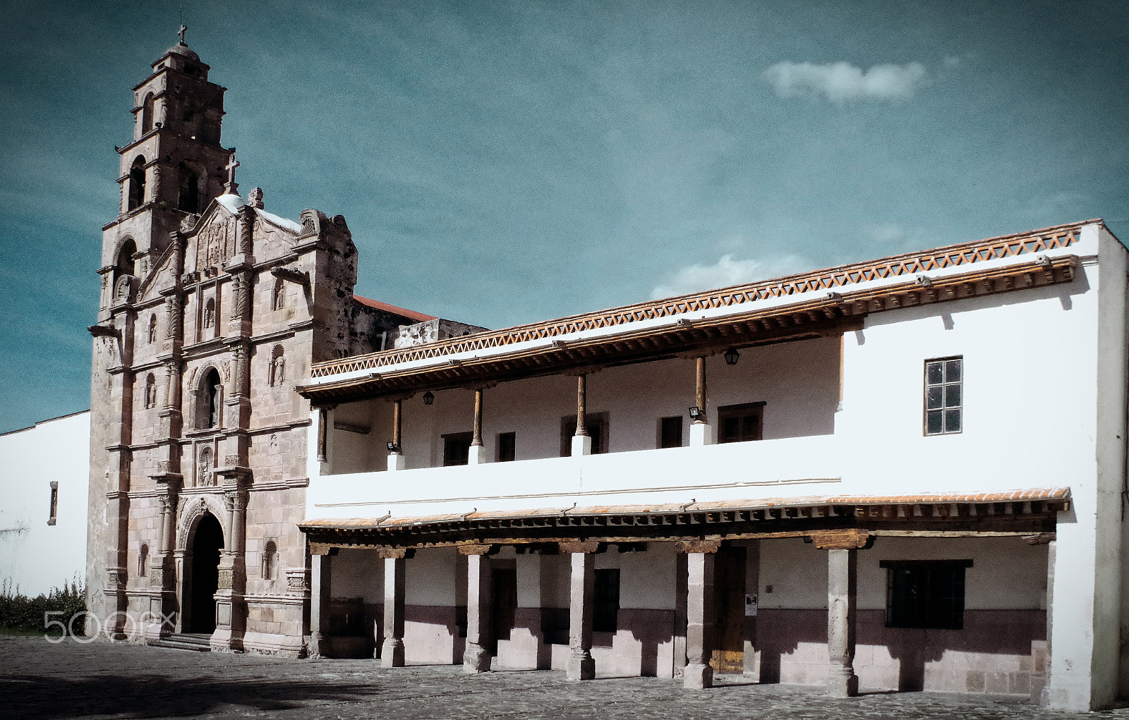 Pentax K-50 sample photo. Catholic church in central mexico photography
