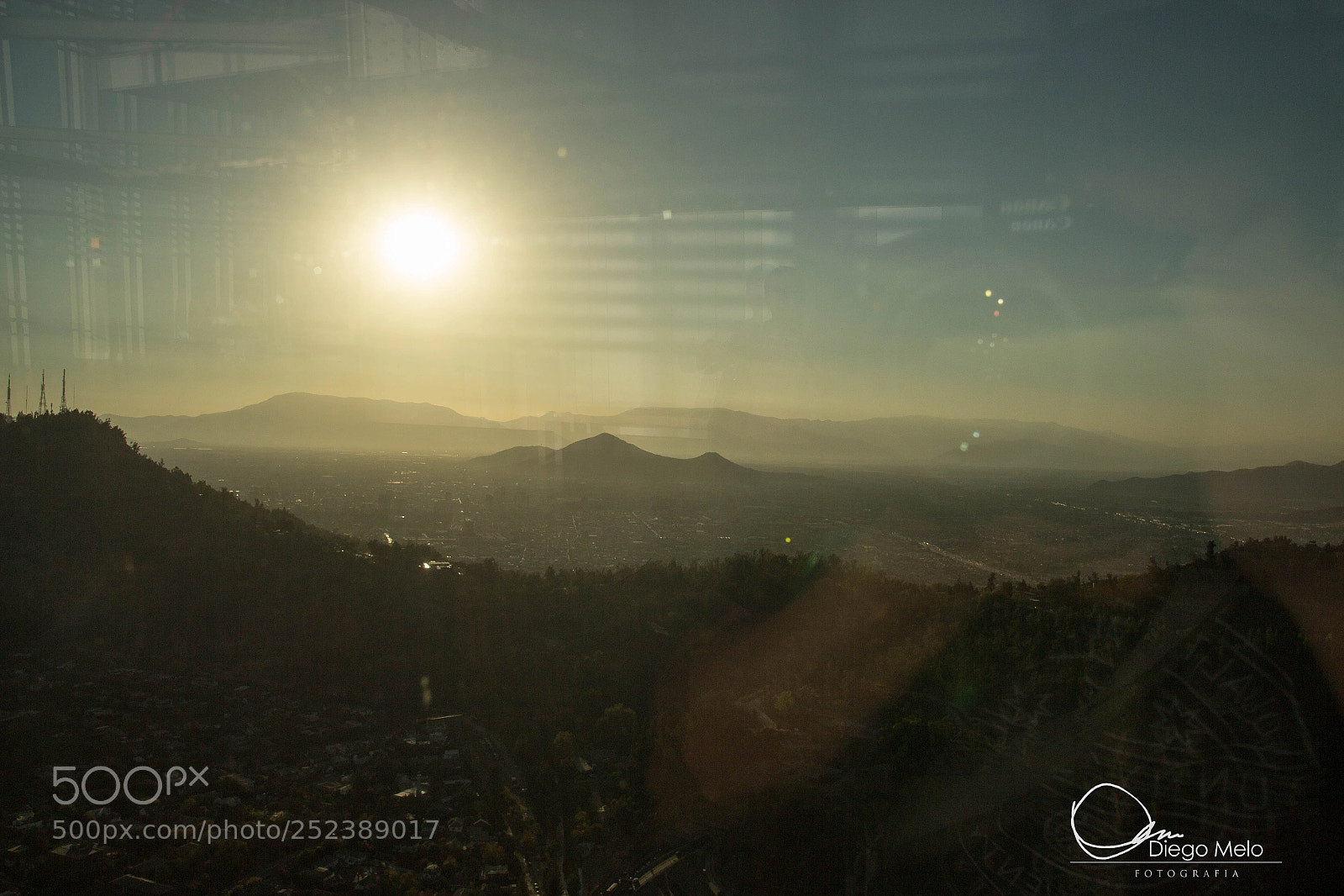 Canon EOS 700D (EOS Rebel T5i / EOS Kiss X7i) sample photo. Santiago in sky costanera photography