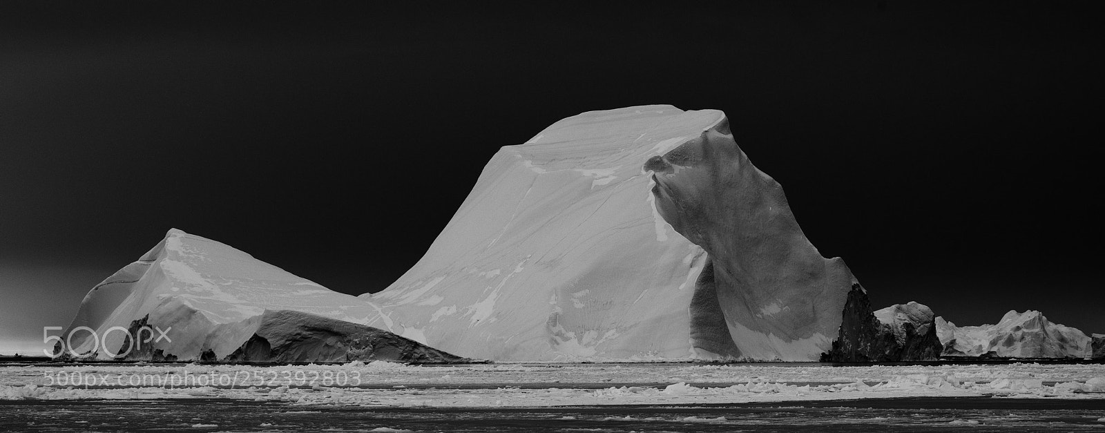 Nikon D850 sample photo. Disko bay in storm photography