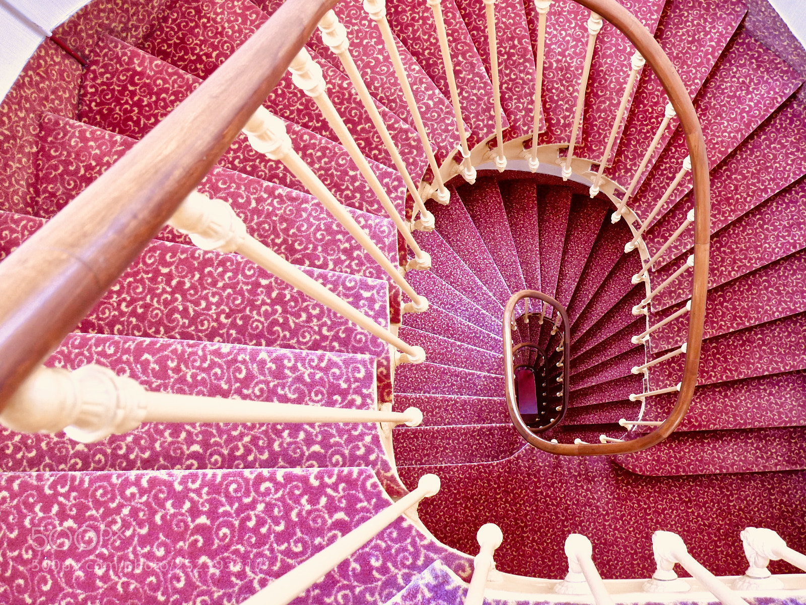 Panasonic Lumix DMC-G85 (Lumix DMC-G80) sample photo. Spiral staircase photography