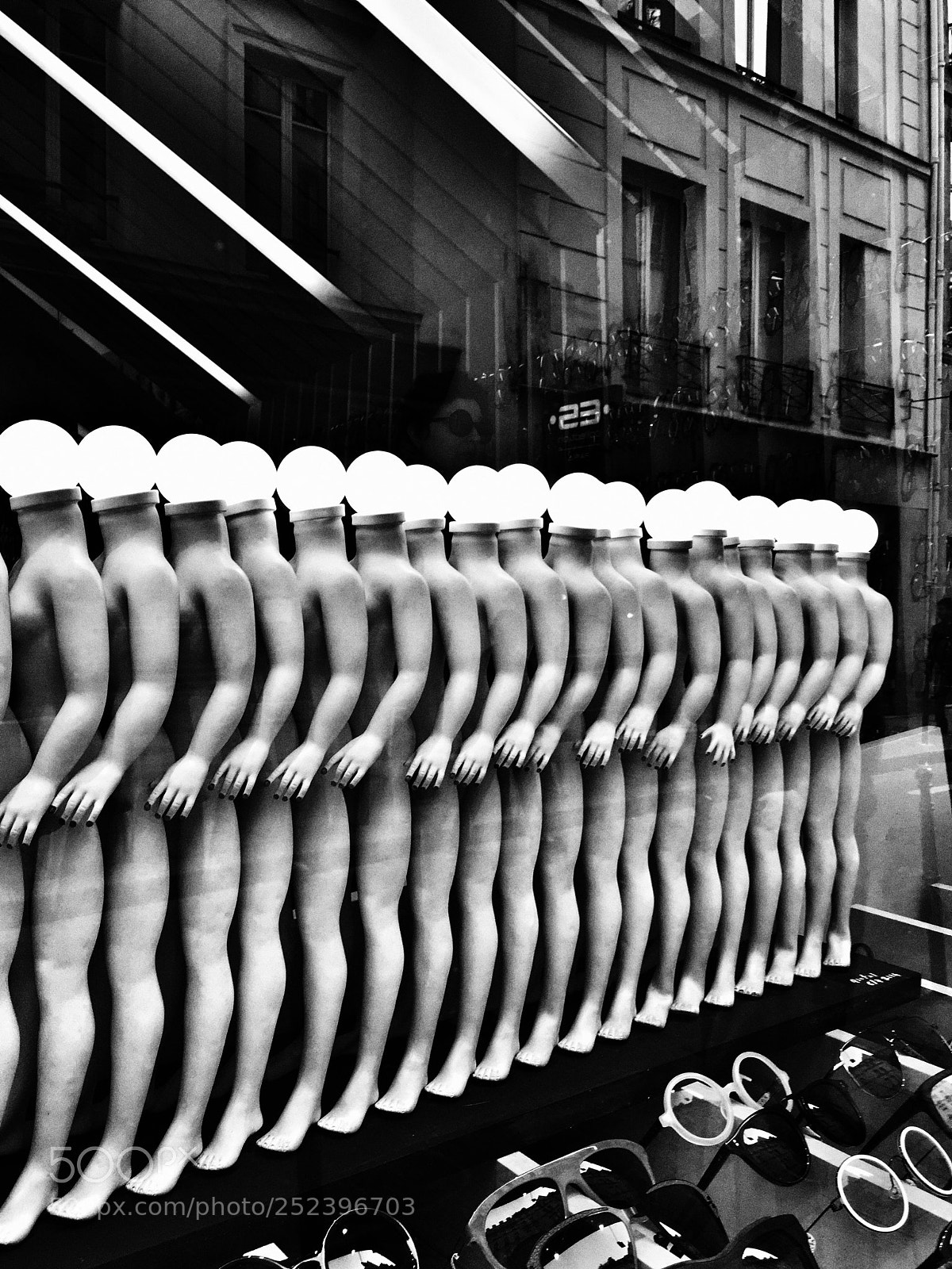 Apple iPhone 6s sample photo. Paris  photography
