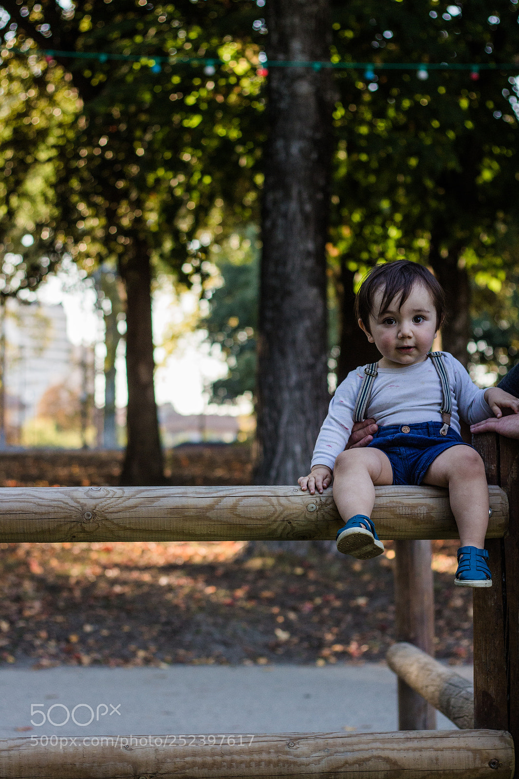 Canon EOS 700D (EOS Rebel T5i / EOS Kiss X7i) sample photo. Leon photography