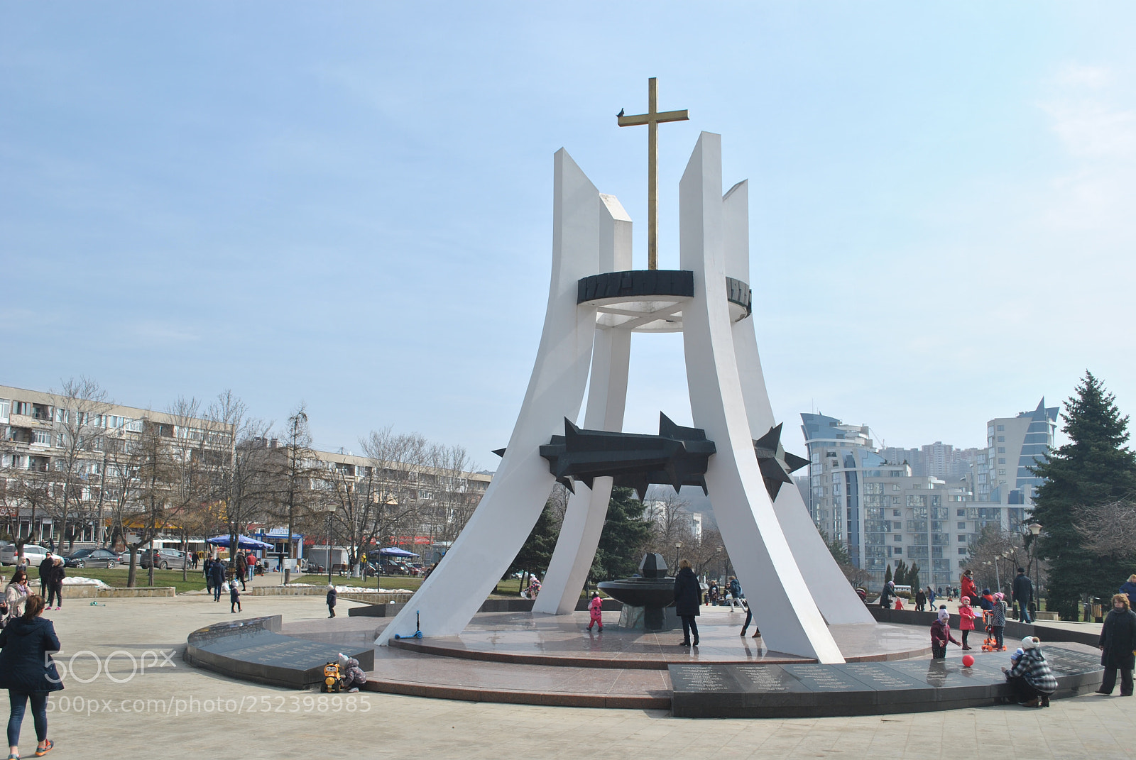 Nikon D3000 sample photo. Streets of chisinau photography
