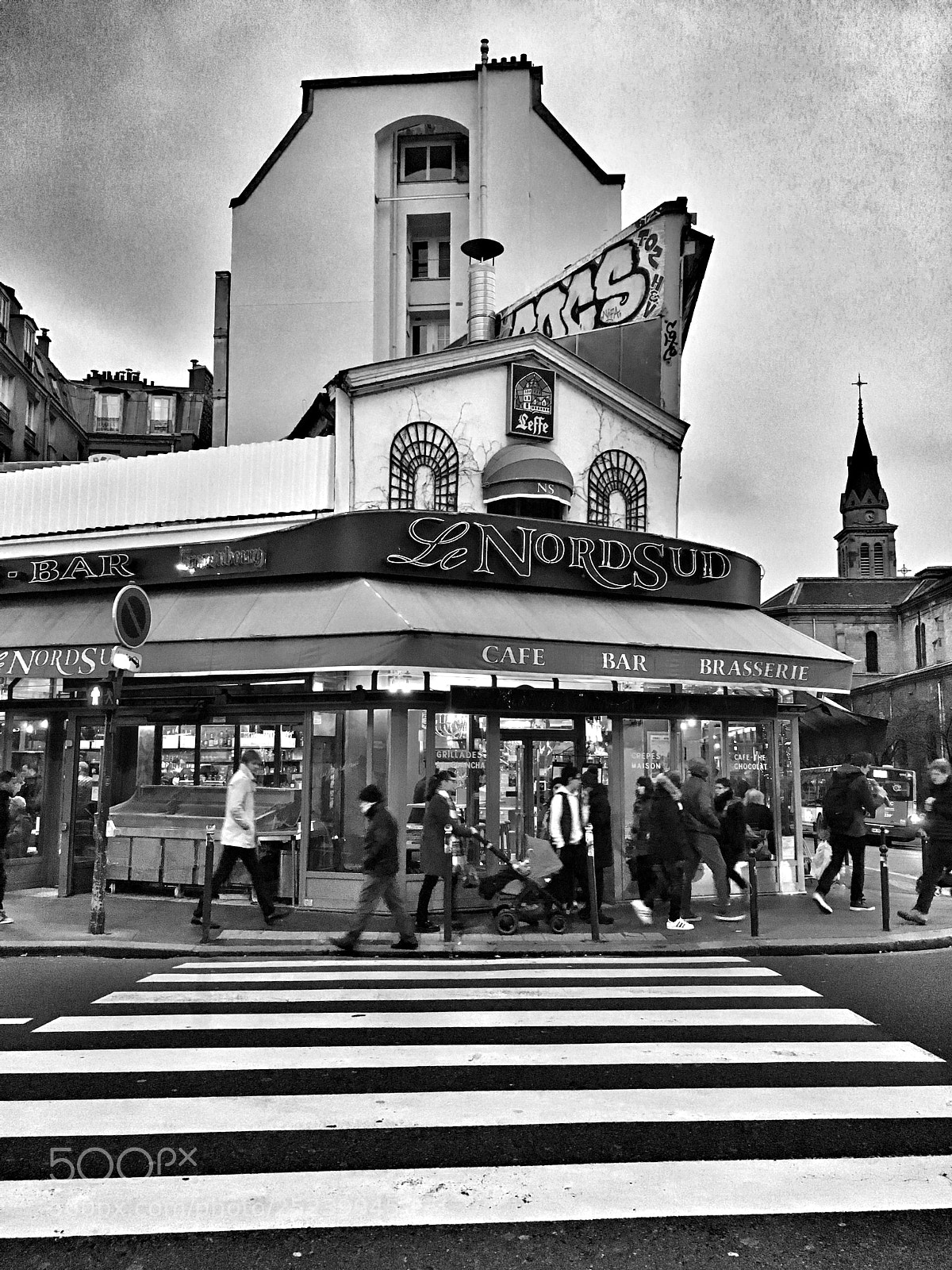 Apple iPhone 6s sample photo. Paris  photography