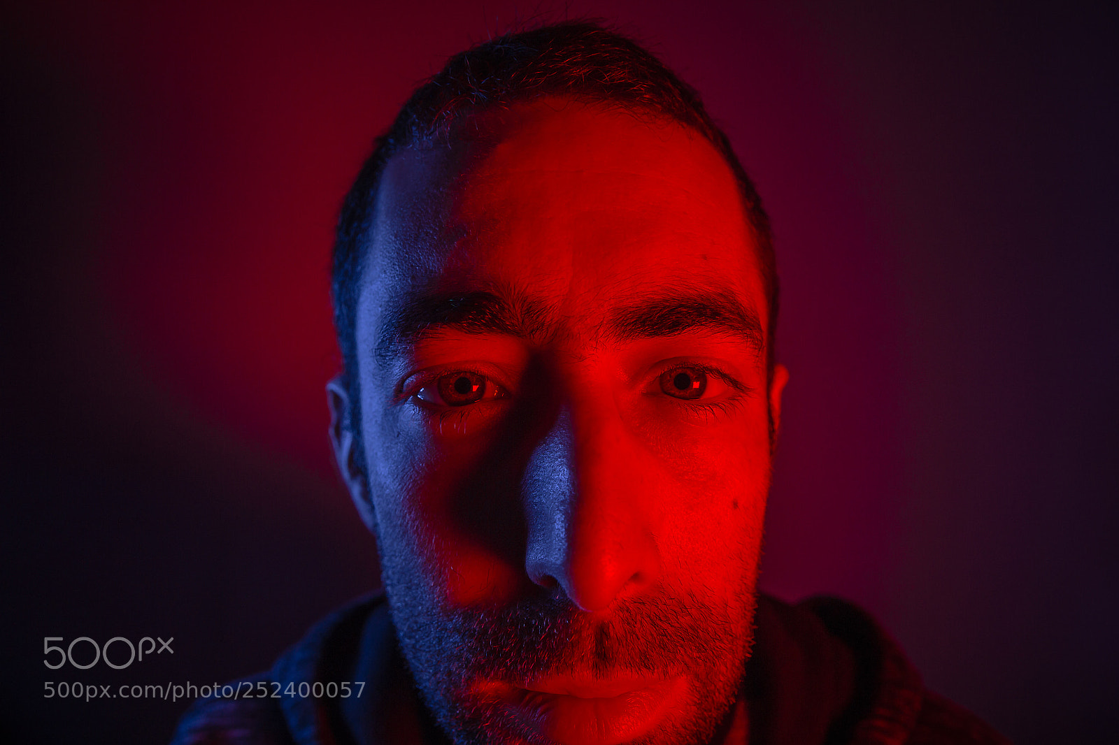 Canon EOS 650D (EOS Rebel T4i / EOS Kiss X6i) sample photo. Man with serious facial photography