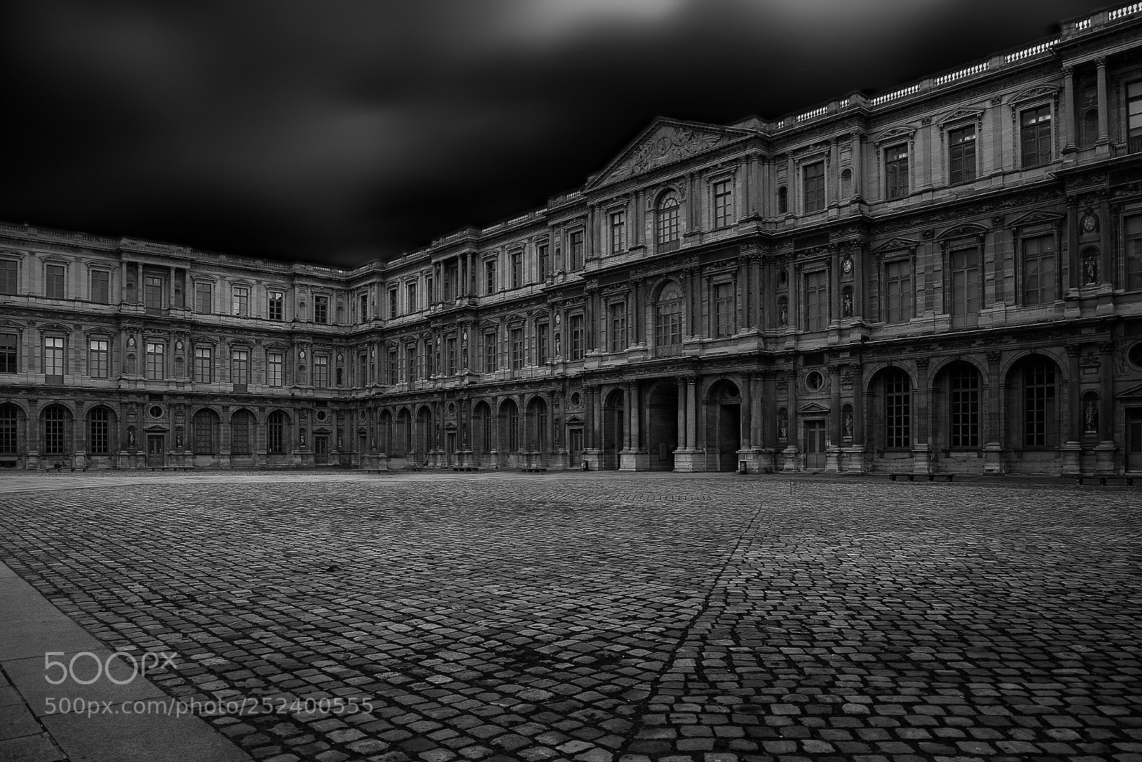 Nikon D810 sample photo. Louvre museum photography