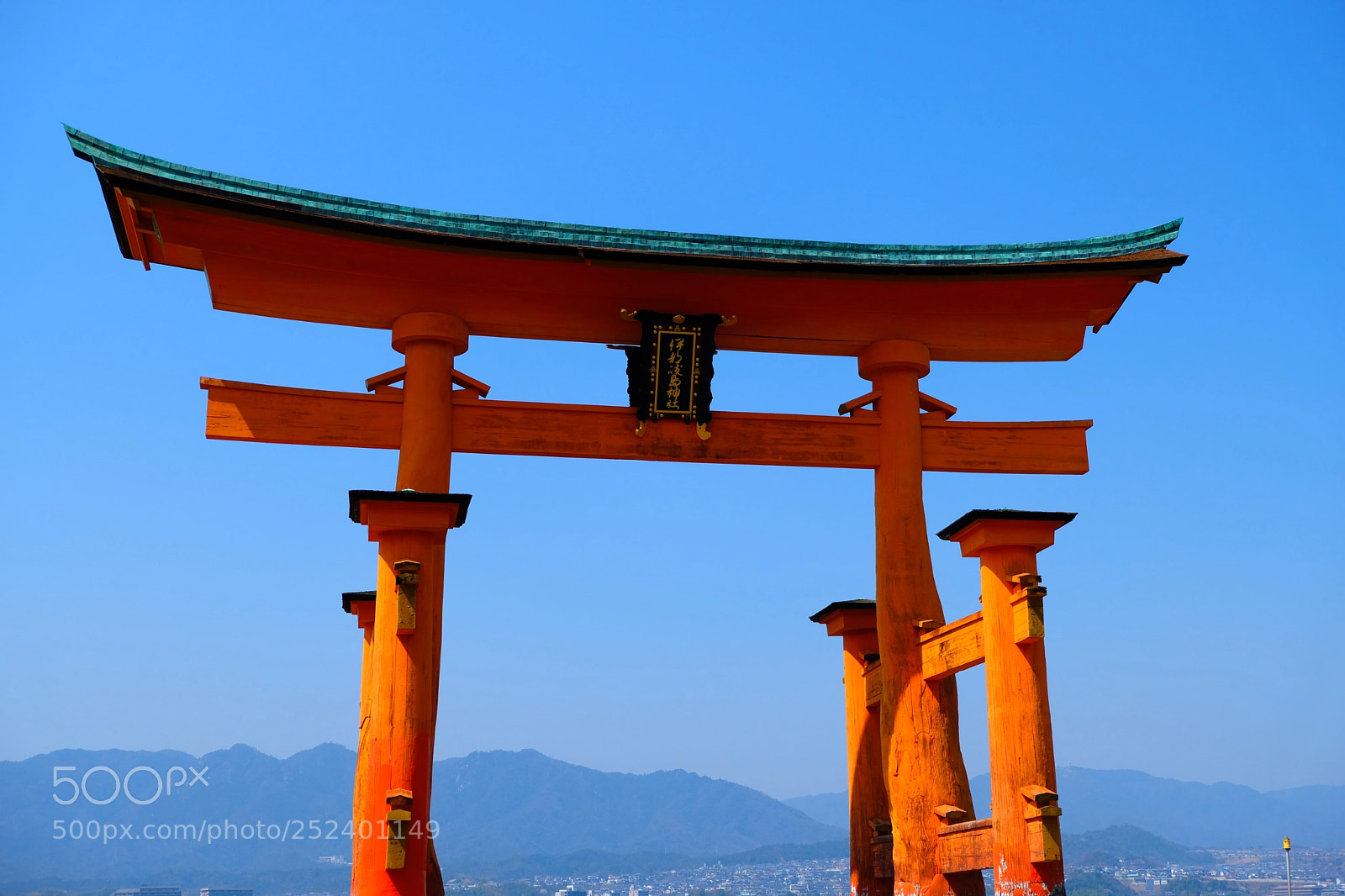 Fujifilm X-T20 sample photo. Torii of itsukushima shinto photography