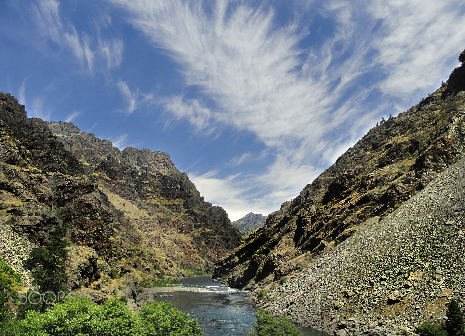 Sony Cyber-shot DSC-H55 sample photo. Hells canyon clouds photography