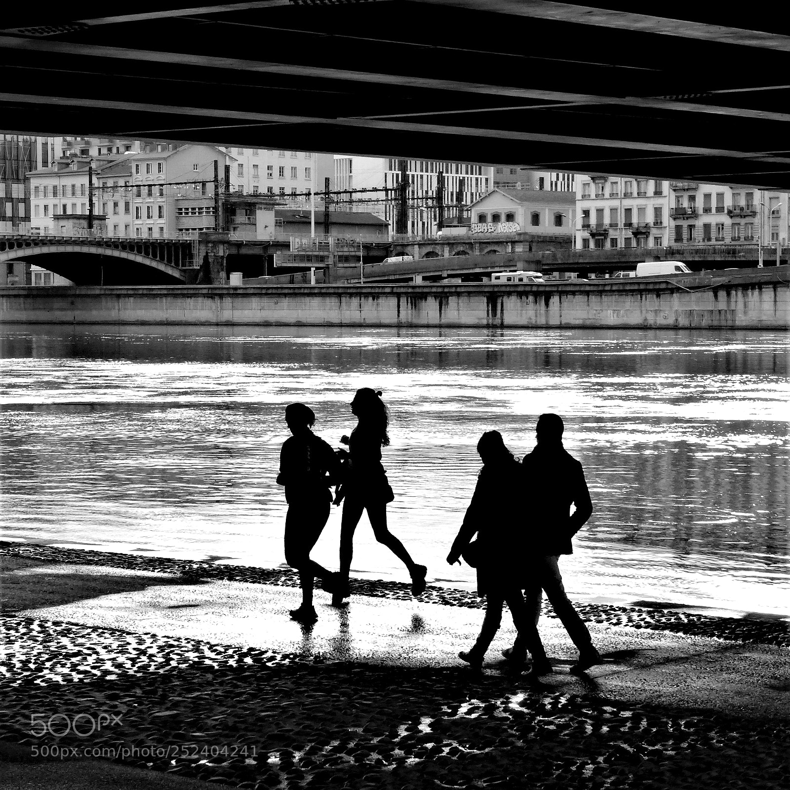 Panasonic Lumix DMC-LX7 sample photo. 4 shadows under the bridge 2 photography