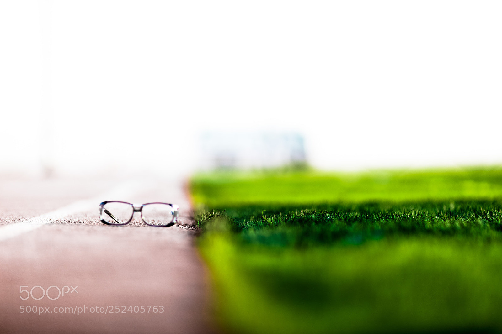 Canon EOS 5D Mark IV sample photo. Safety glasses on a photography
