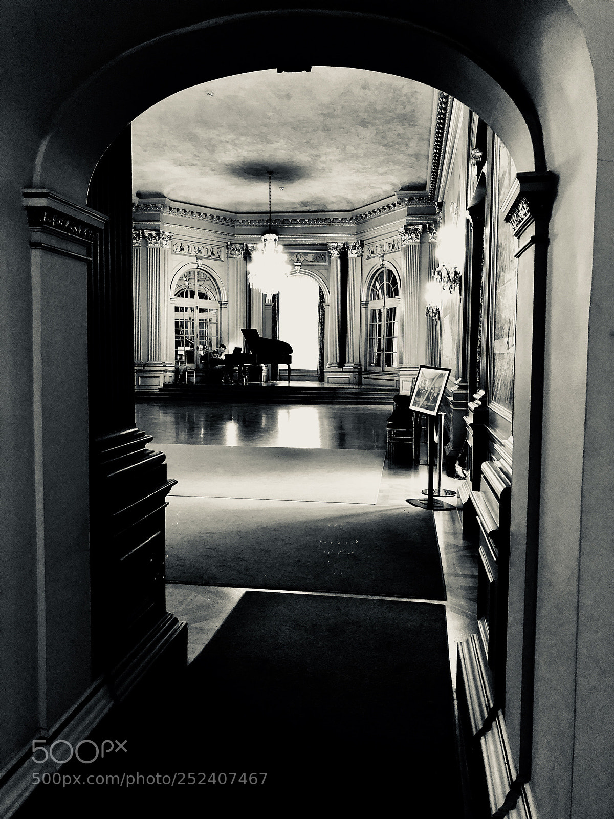 Apple iPhone X sample photo. Filoli mansion ballroom. photography