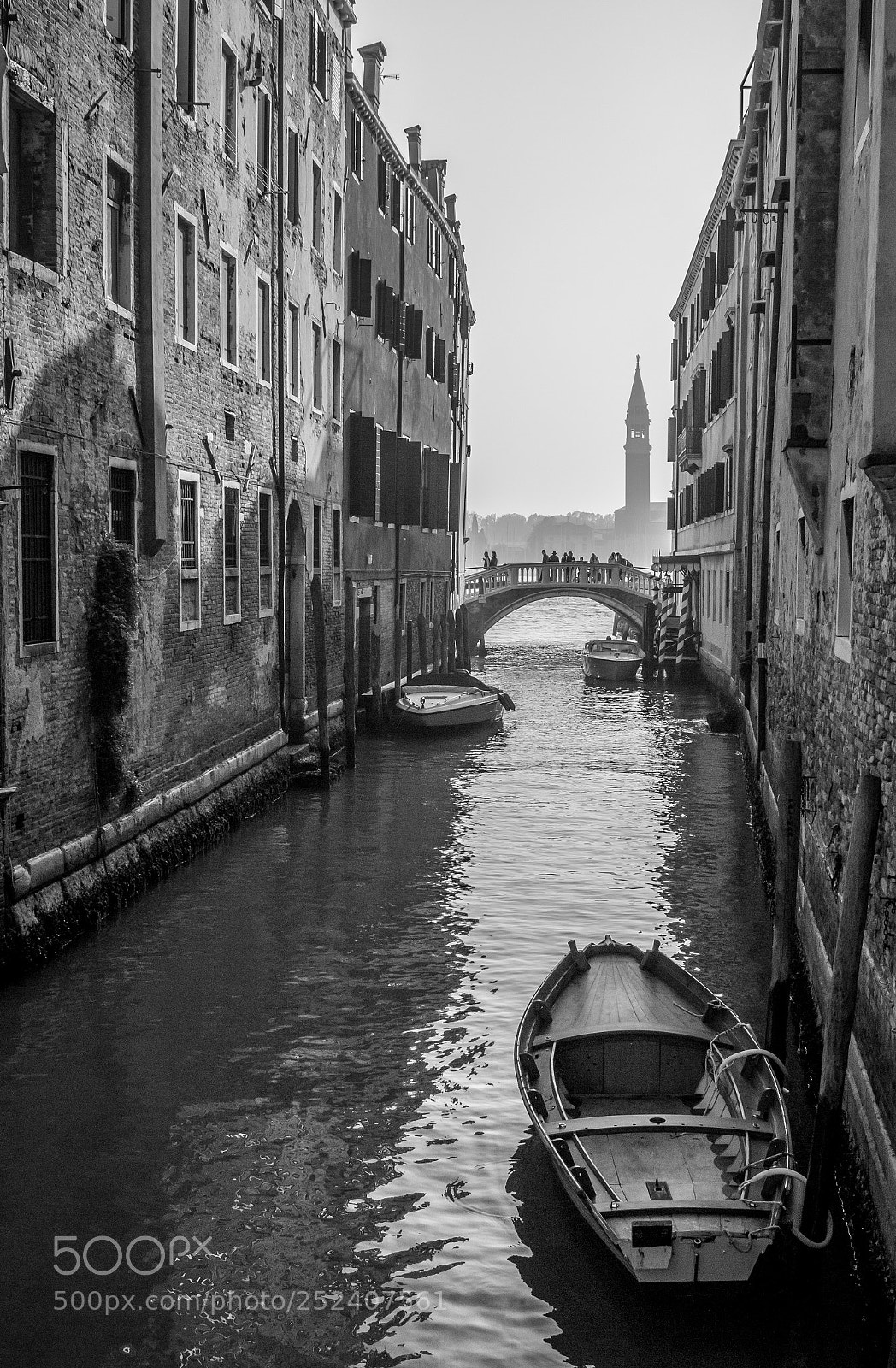 Canon EOS 70D sample photo. Canalbw photography