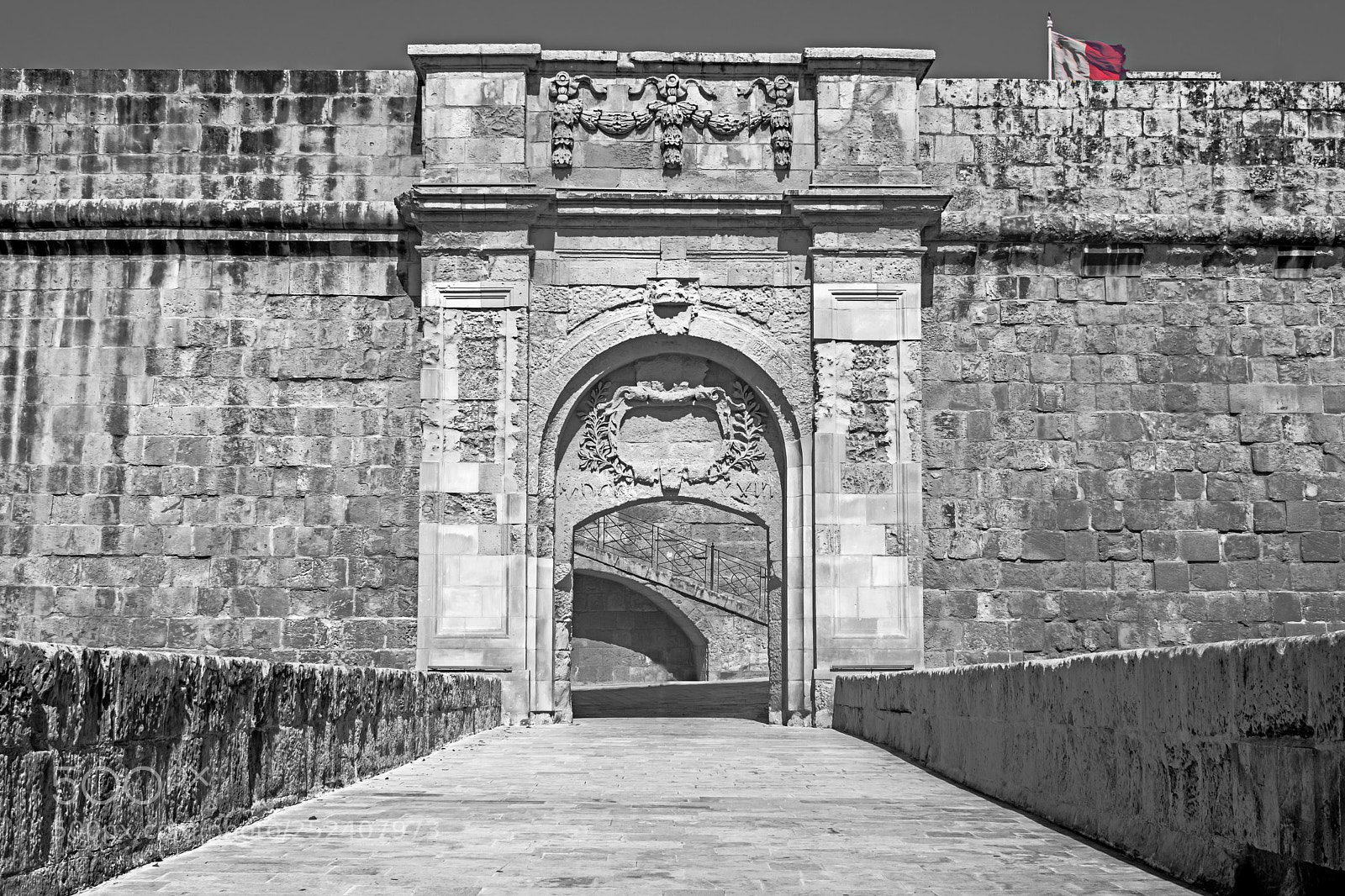 Nikon D3300 sample photo. Vittoriosa advanced gate in photography